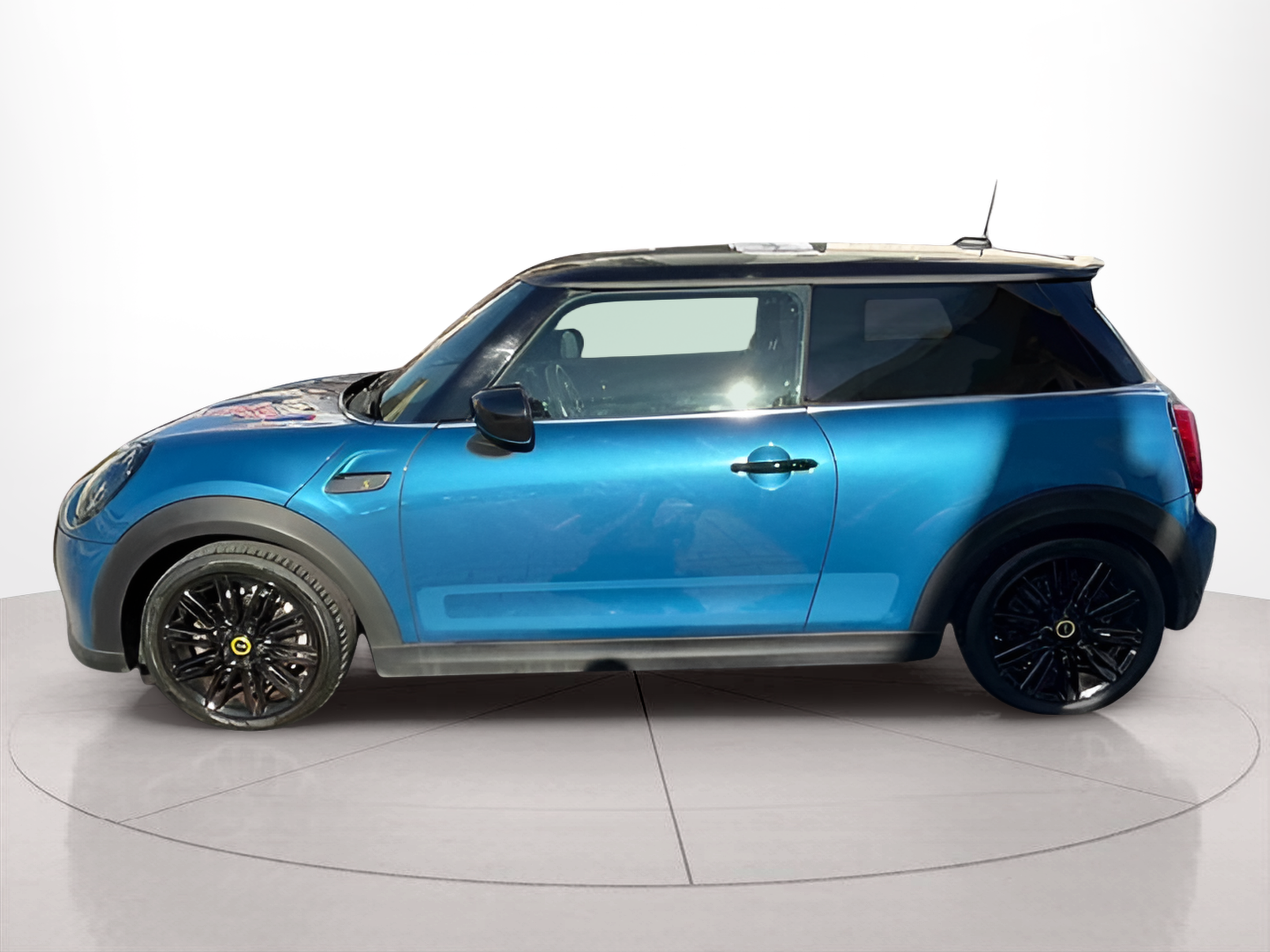 Fotos de MINI 3 Portas Cooper S E 135 kW (184 CV)