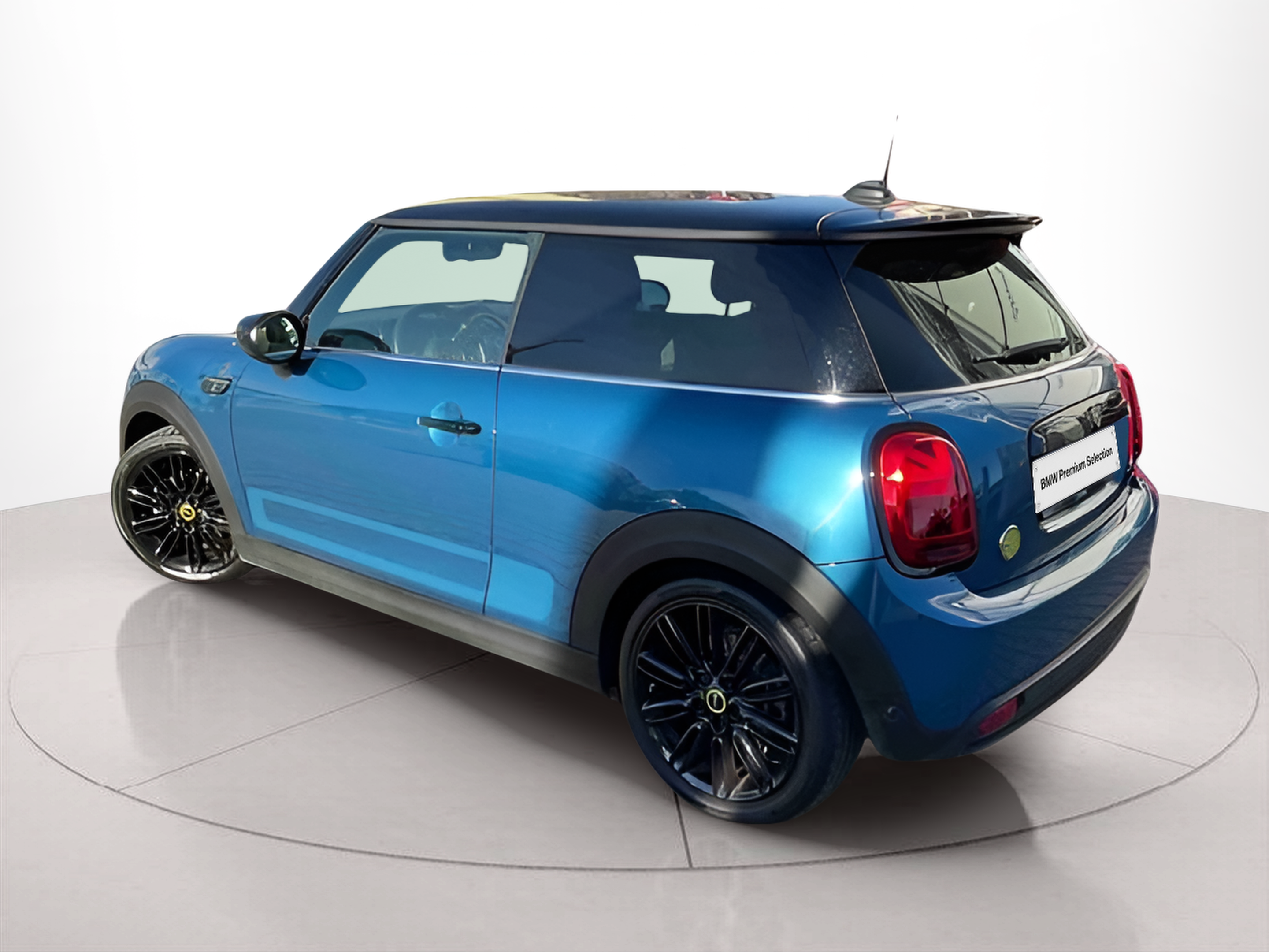 fotoG 3 del MINI MINI 3 Portas Cooper S E 135 kW (184 CV) 184cv Elétrico de 2021 em Oeiras