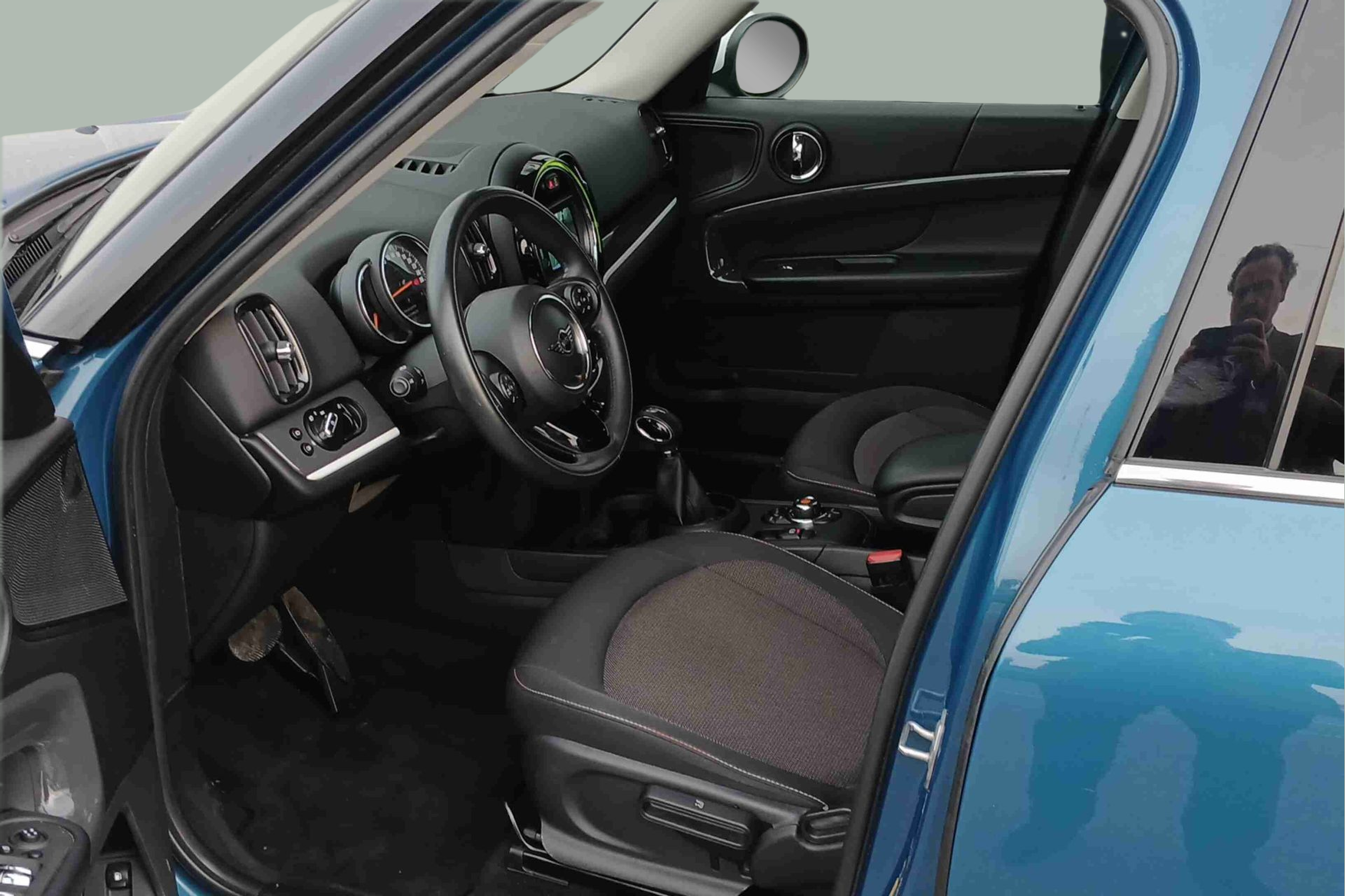 fotoG 10 del MINI MINI Countryman Cooper S E ALL4 165 kW (224 CV) 224cv Elétrico / Gasolina Híbrido de 2019 em Oeiras