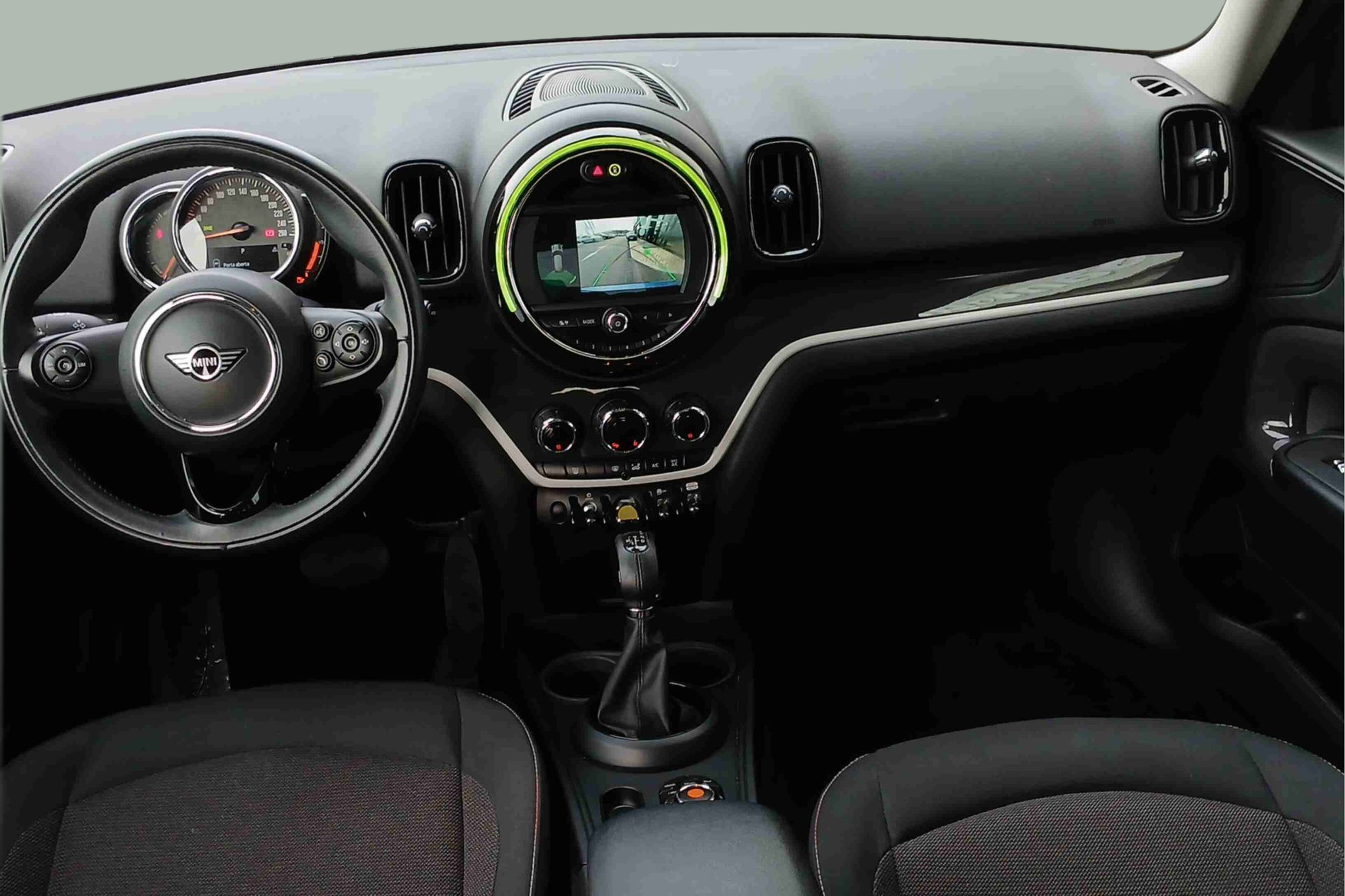 fotoG 12 del MINI MINI Countryman Cooper S E ALL4 165 kW (224 CV) 224cv Elétrico / Gasolina Híbrido de 2019 em Oeiras