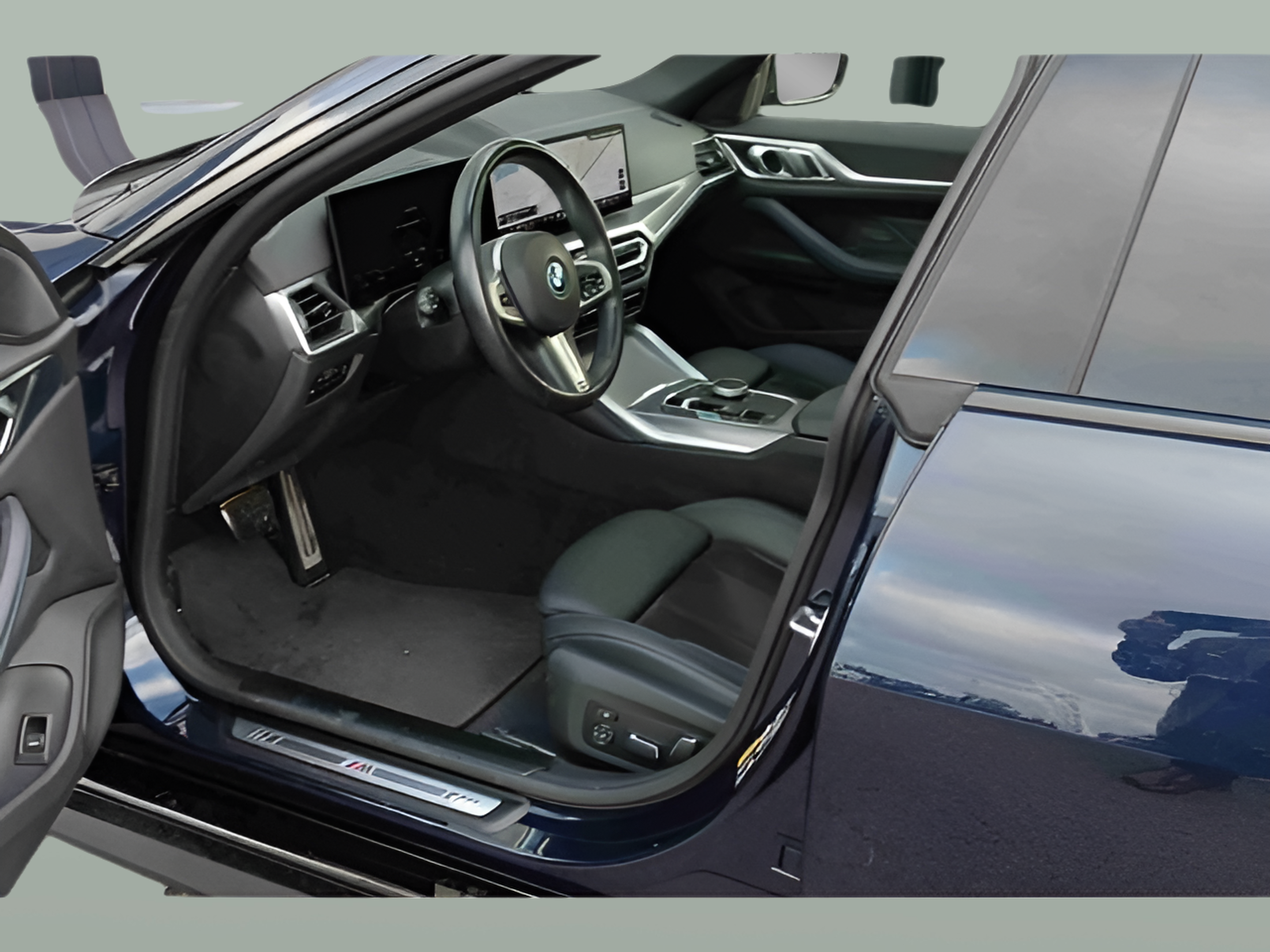 BMW i4 i4 eDrive40 color Azul. Año 2023. 250KW(340CV). Elétrico. En concesionario Santogal Seixal de Seixal