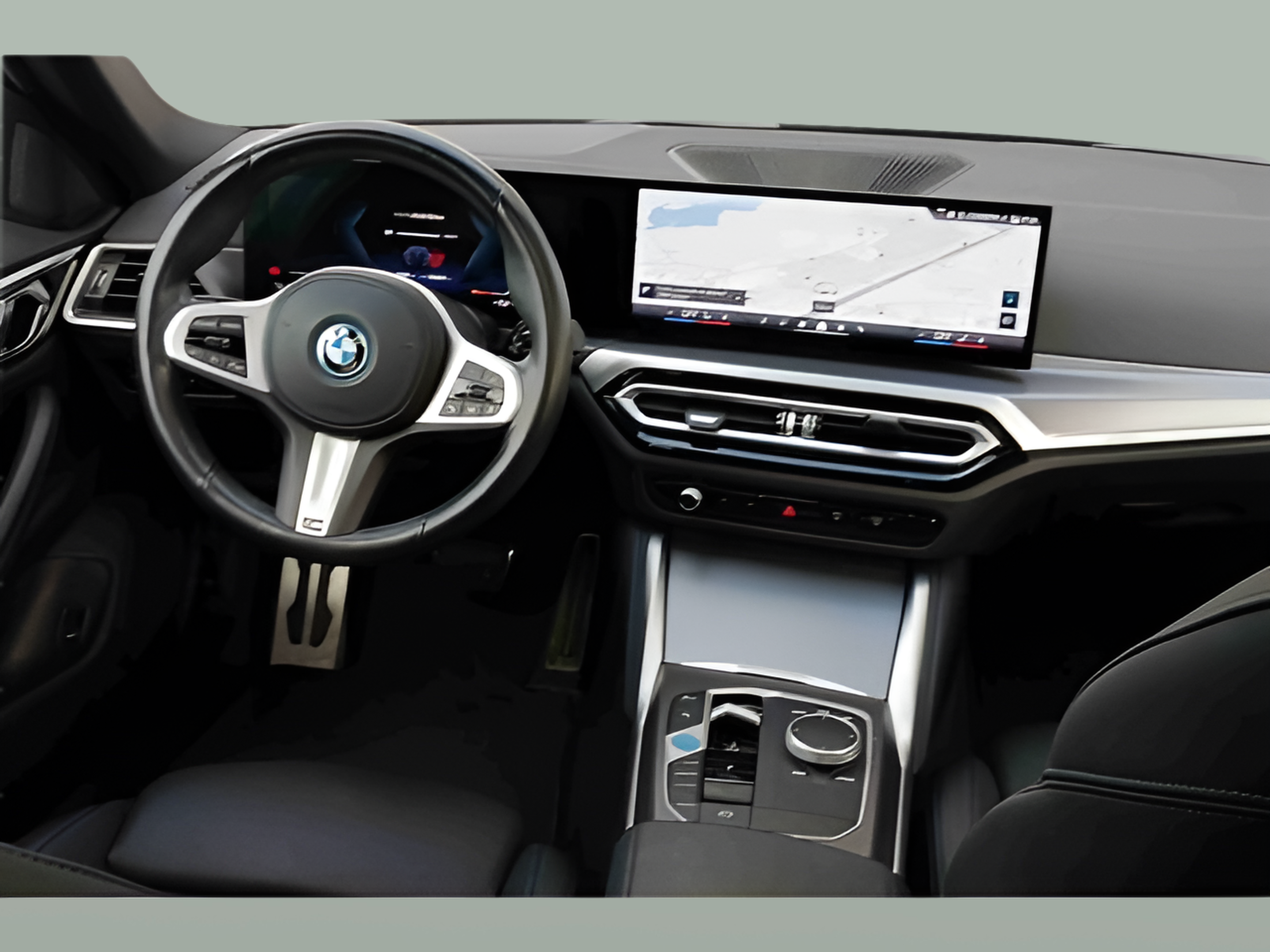 BMW i4 i4 eDrive40 color Azul. Año 2023. 250KW(340CV). Elétrico. En concesionario Santogal Seixal de Seixal