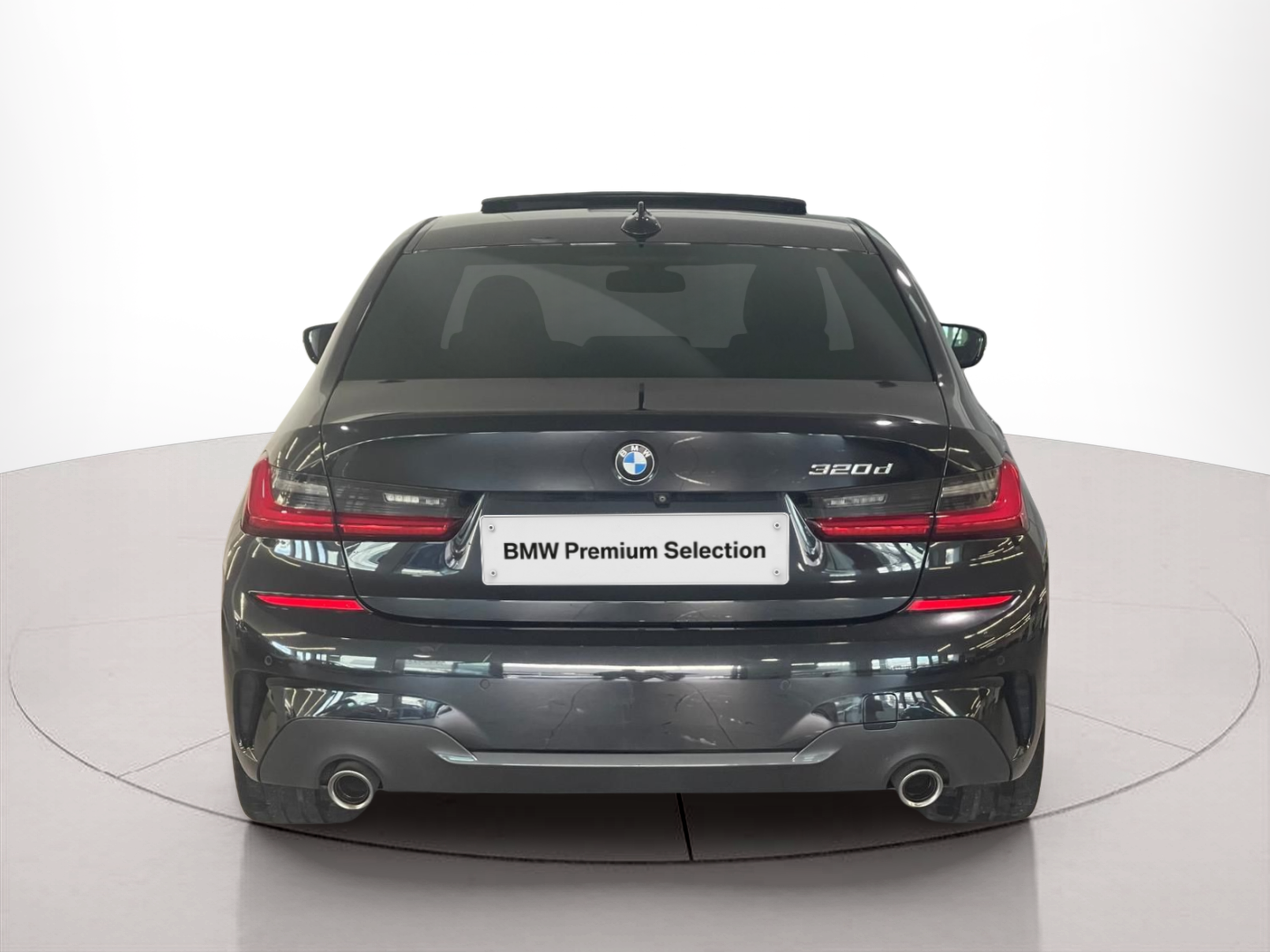 BMW Série 3 320d Berlina color Negro. Año 2019. 140KW(190CV). Diesel. En concesionario Santogal Carnaxide de Oeiras