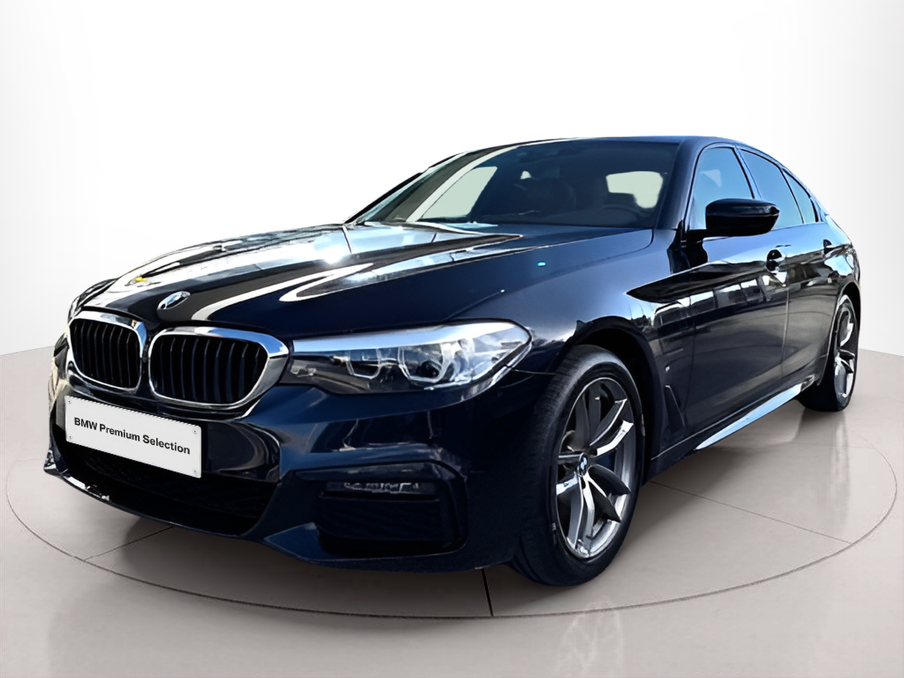 BMW Série 5 530e Berlina color Negro. Año 2019. 185KW(252CV). Elétrico / Gasolina Híbrido. En concesionario Santogal Oeiras de Oeiras
