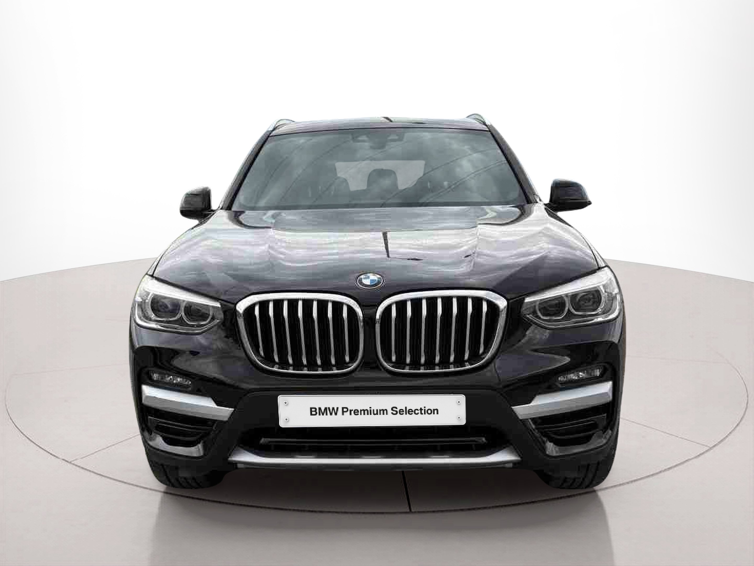 Fotos de BMW X3 xDrive30e color Negro. Año 2020. 215KW(292CV). Elétrico / Gasolina Híbrido. En concesionario Santogal Praça de Espanha - Lisboa de Lisboa