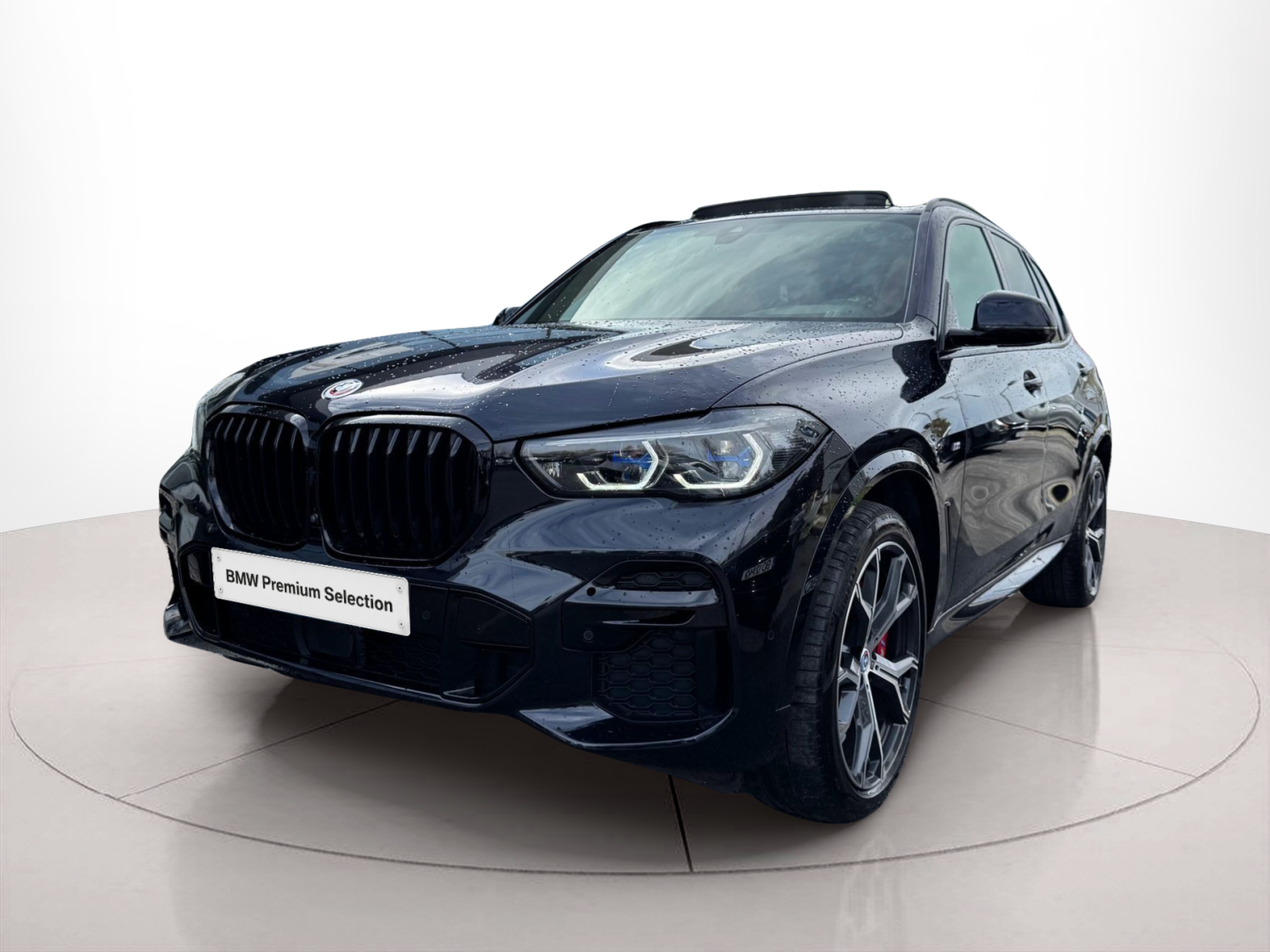 BMW X5 xDrive40d color Negro. Año 2022. 250KW(340CV). Diesel. En concesionario Santogal Oeiras de Oeiras
