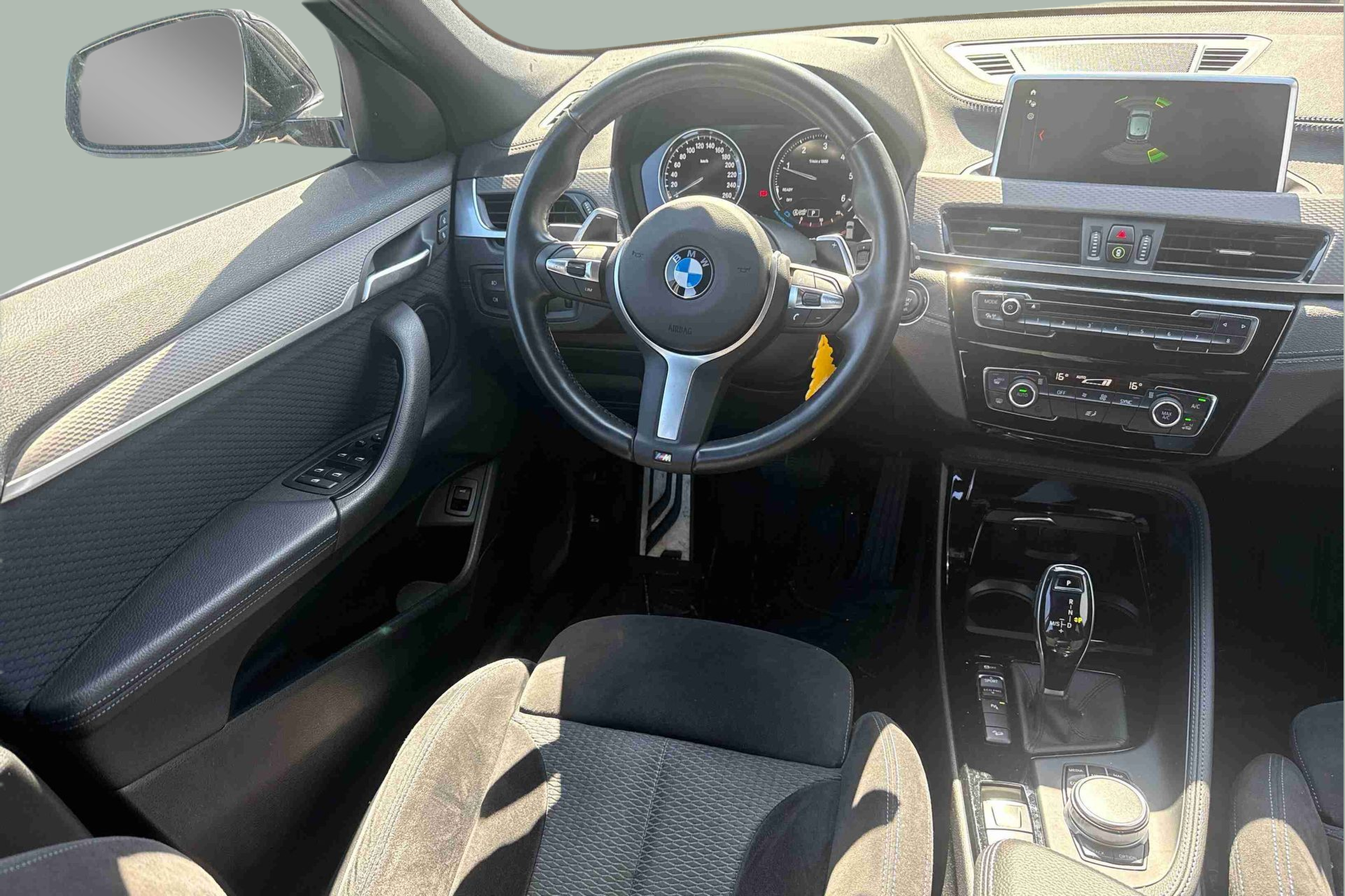 BMW X2 xDrive20d color Gris. Año 2018. 140KW(190CV). Diesel. En concesionario Santogal Praça de Espanha - Lisboa de Lisboa