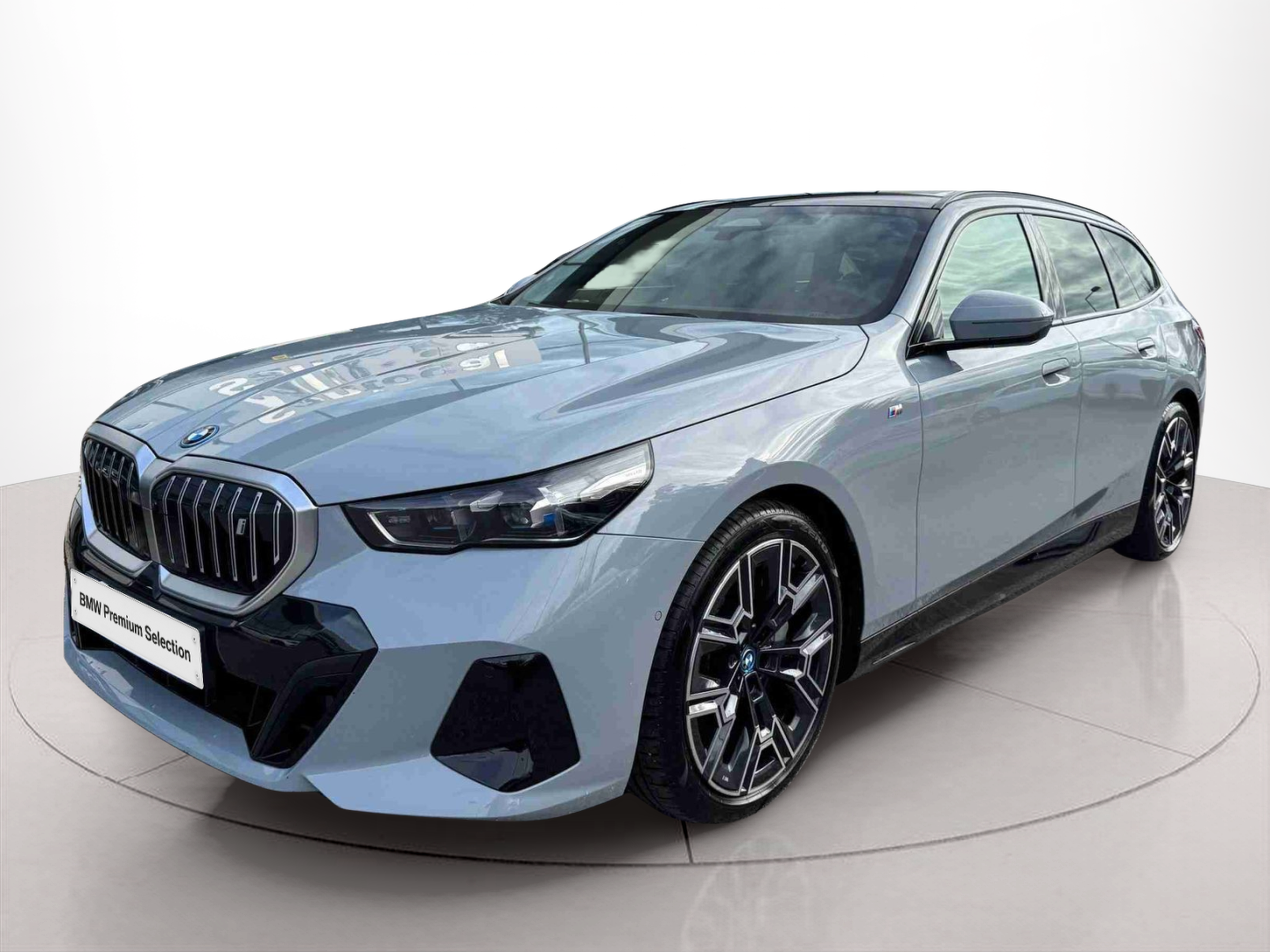 Fotos de BMW i5 eDrive40 color Gris. Año 2024. 250KW(340CV). Elétrico. En concesionario Santogal Oeiras de Oeiras