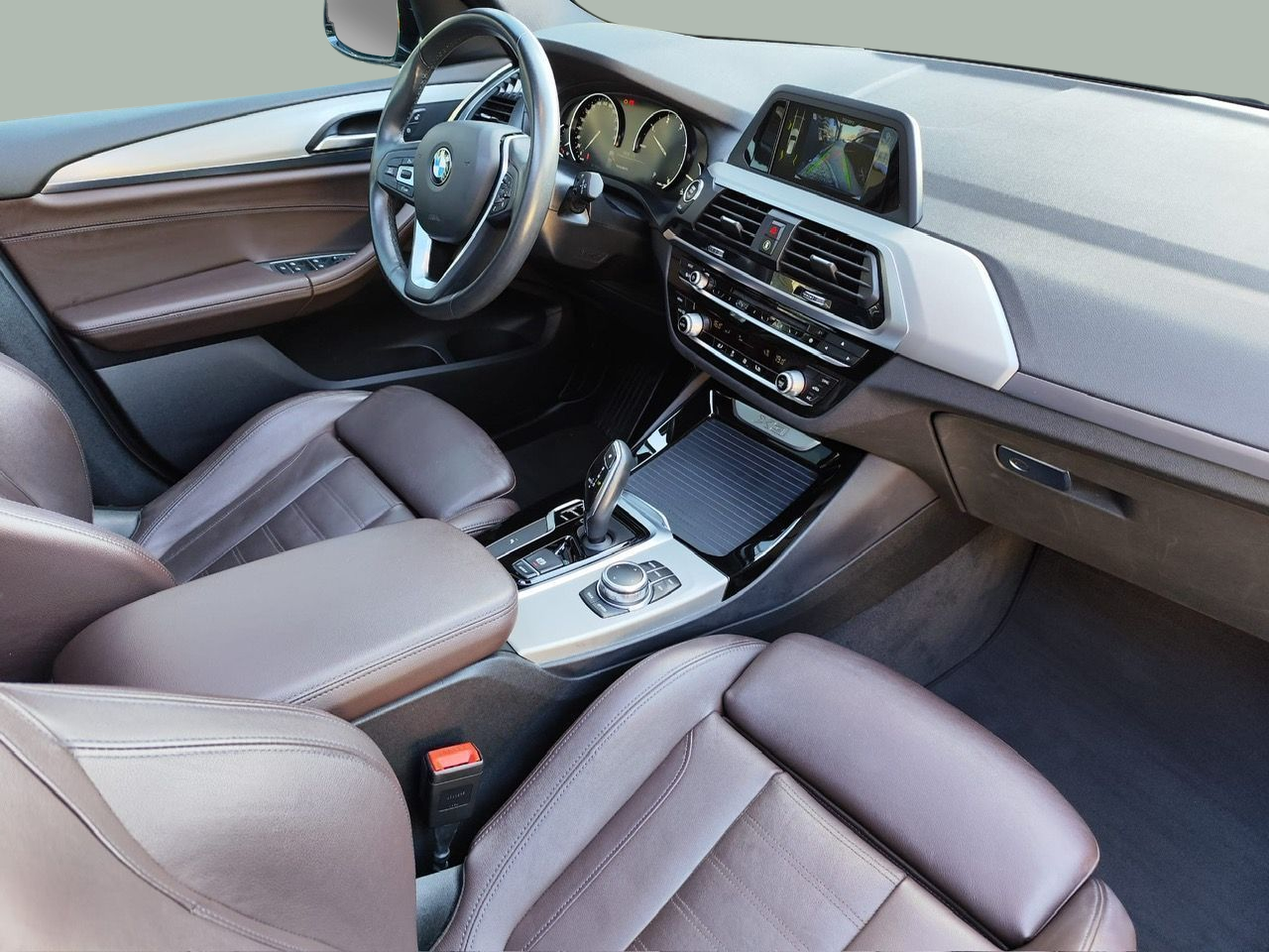 BMW X3 sDrive18d color Negro. Año 2019. 110KW(150CV). Diesel. En concesionario Santogal Oeiras de Oeiras