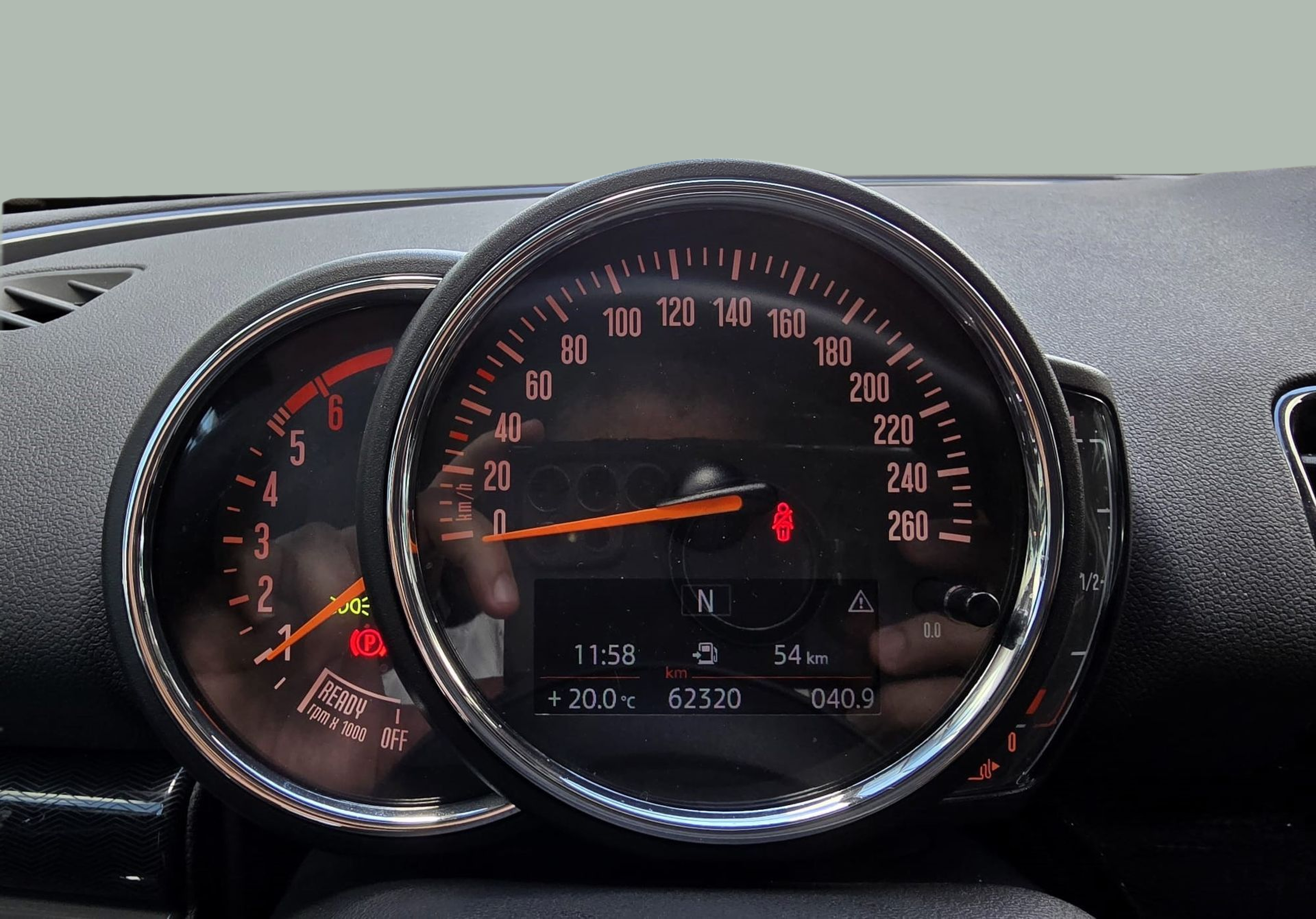fotoG 12 del MINI MINI Clubman One D 85 kW (116 CV) 116cv Diesel de 2022 em Oeiras