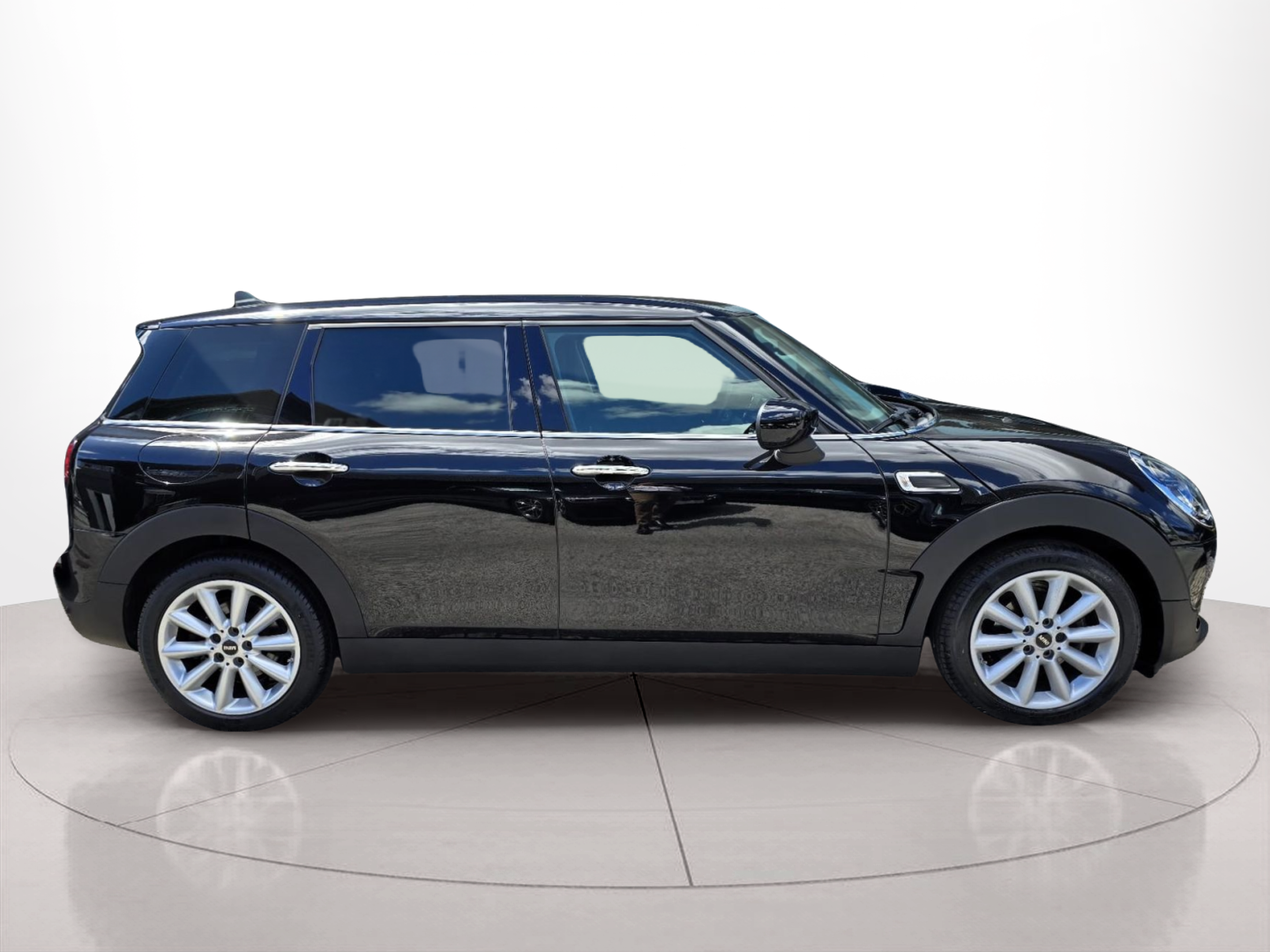Fotos de MINI Clubman One D 85 kW (116 CV)