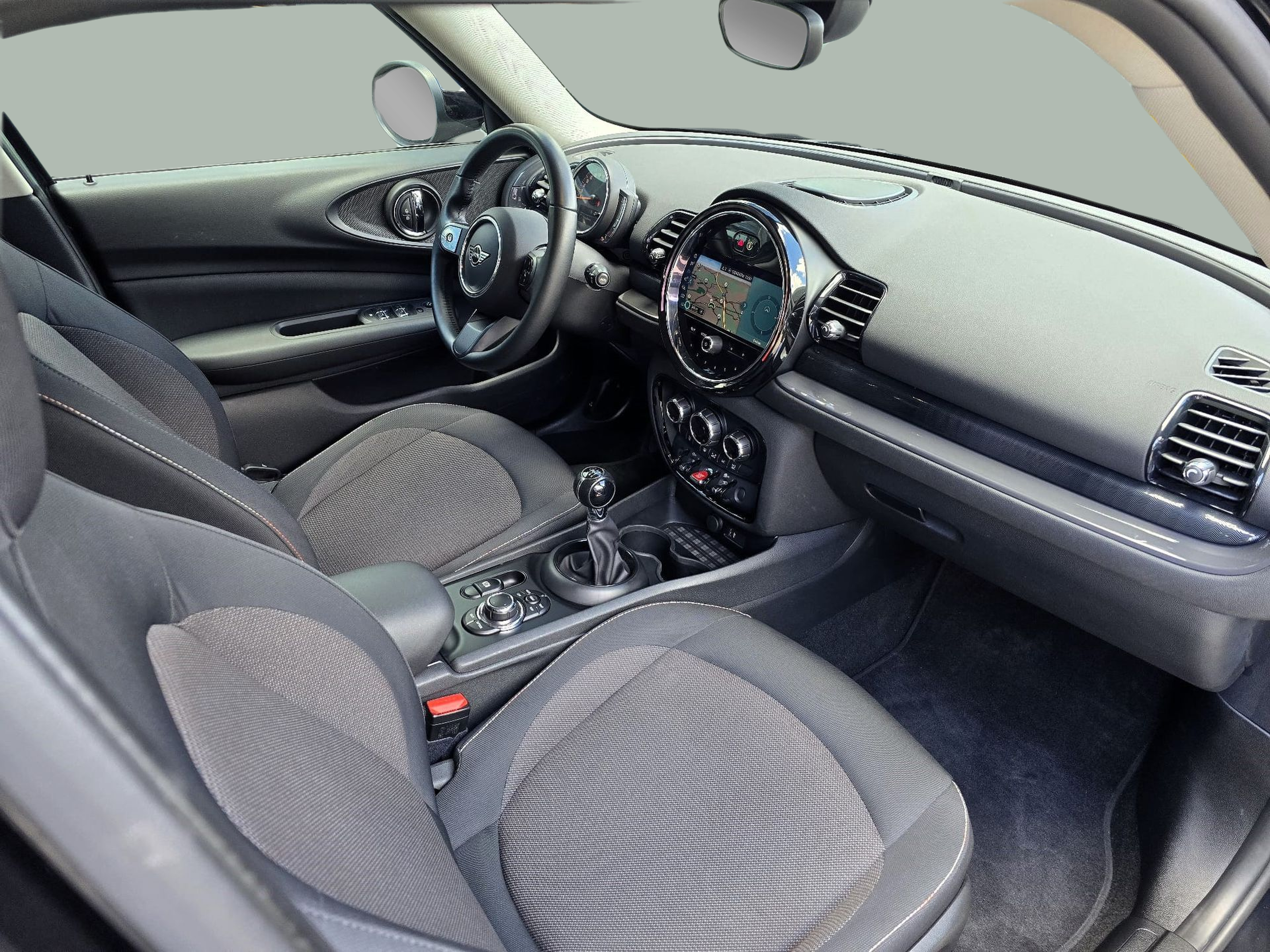 fotoG 9 del MINI MINI Clubman One D 85 kW (116 CV) 116cv Diesel de 2022 em Oeiras