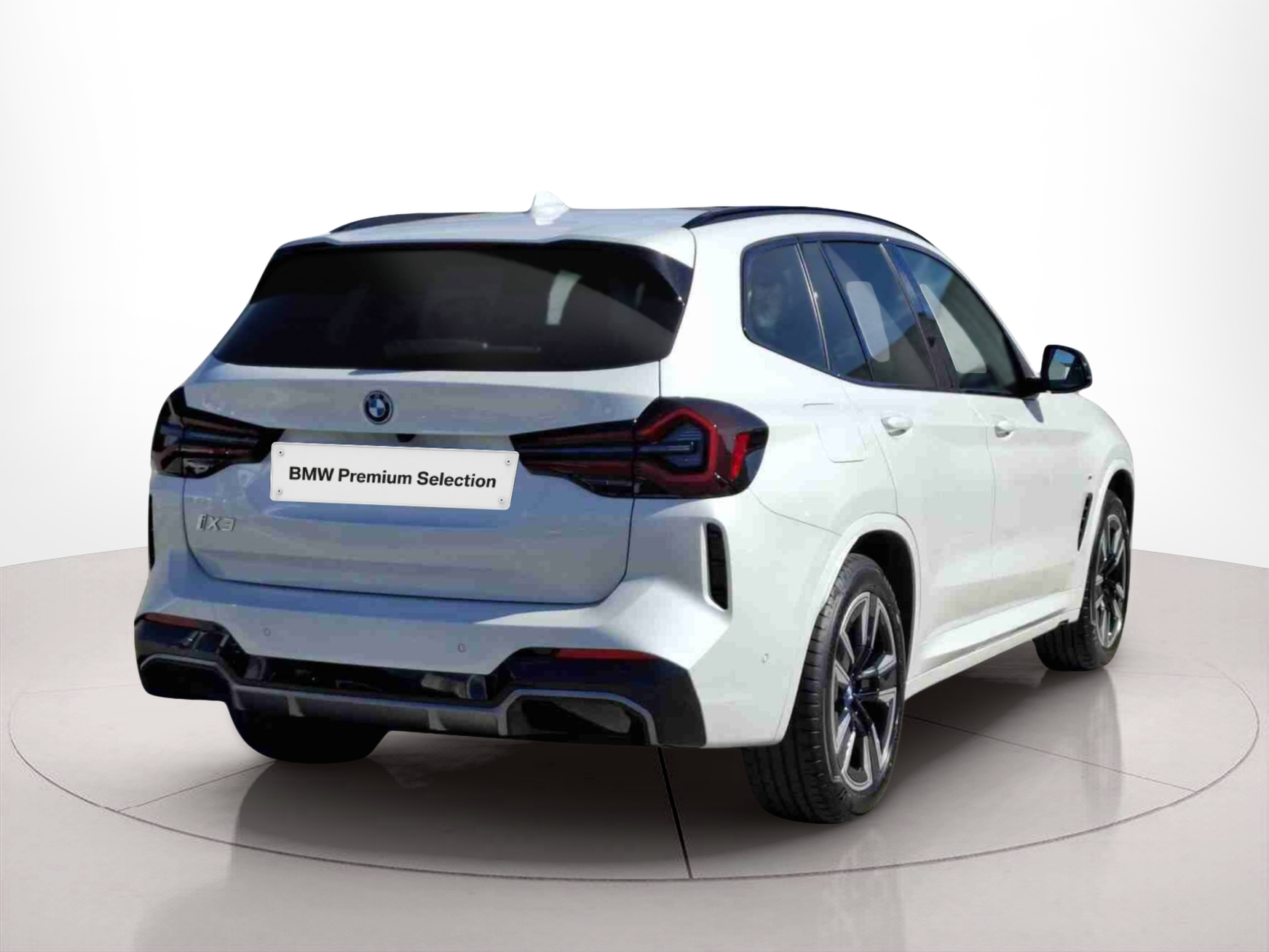 BMW iX3 iX3 80 kWh color Blanco. Año 2023. 210KW(286CV). Elétrico. En concesionario Santogal Praça de Espanha - Lisboa de Lisboa