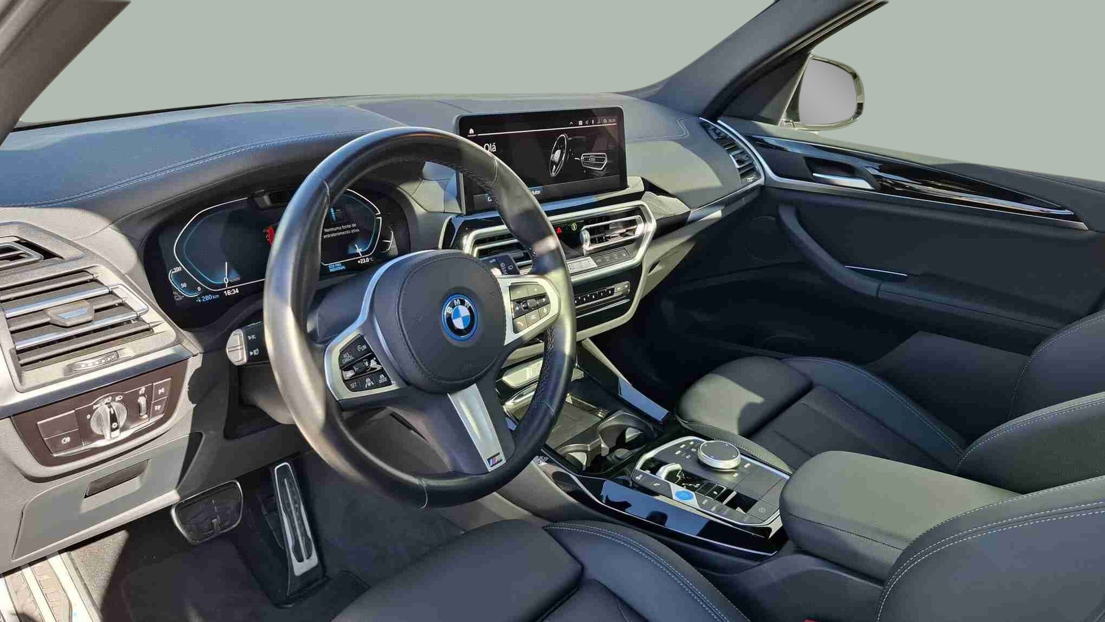 BMW iX3 iX3 80 kWh color Blanco. Año 2023. 210KW(286CV). Elétrico. En concesionario Santogal Praça de Espanha - Lisboa de Lisboa