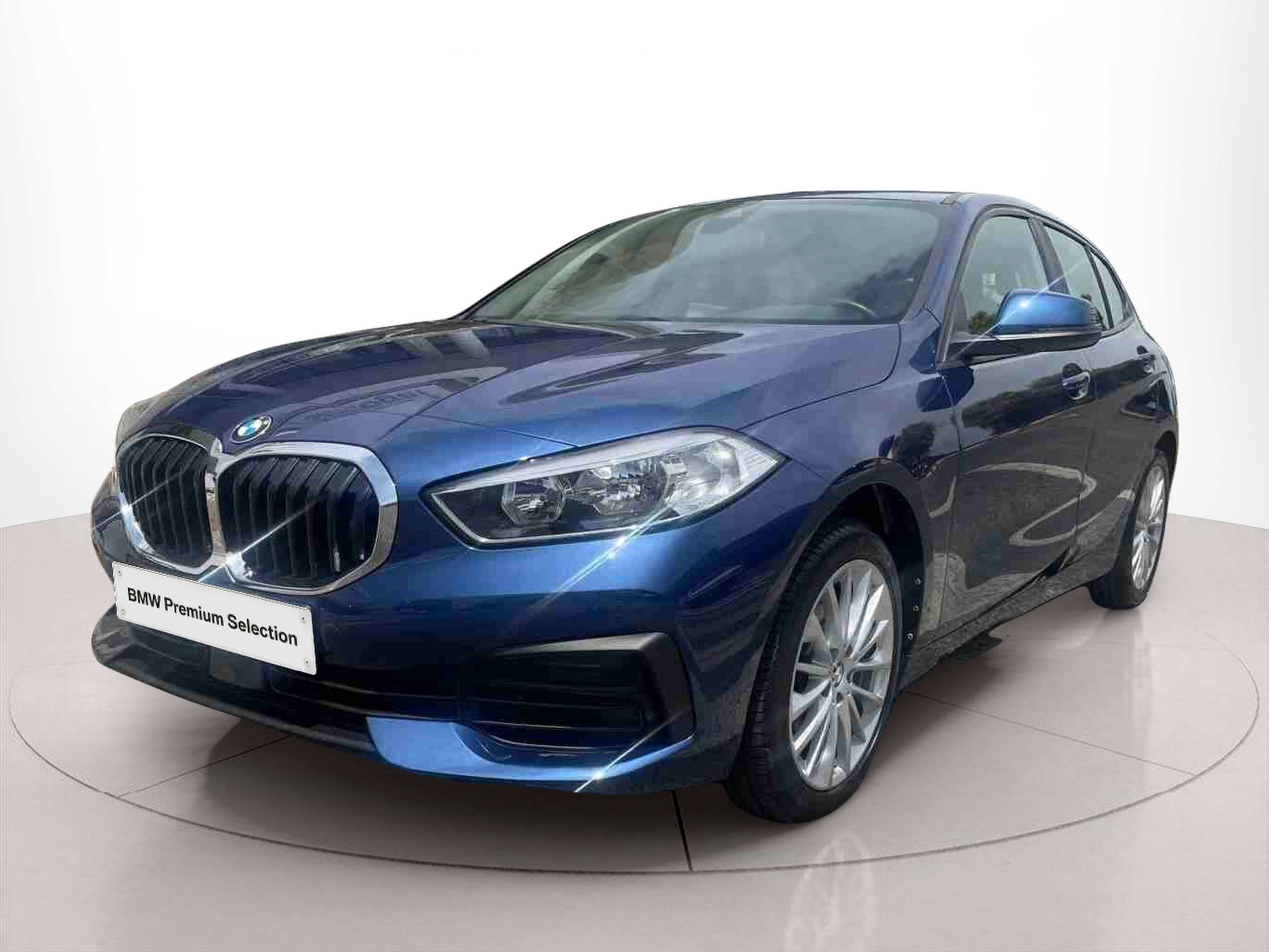 Fotos de BMW Série 1 116d color Azul. Año 2021. 85KW(116CV). Diesel. En concesionario Santogal Santo Antão do Tojal de Loures
