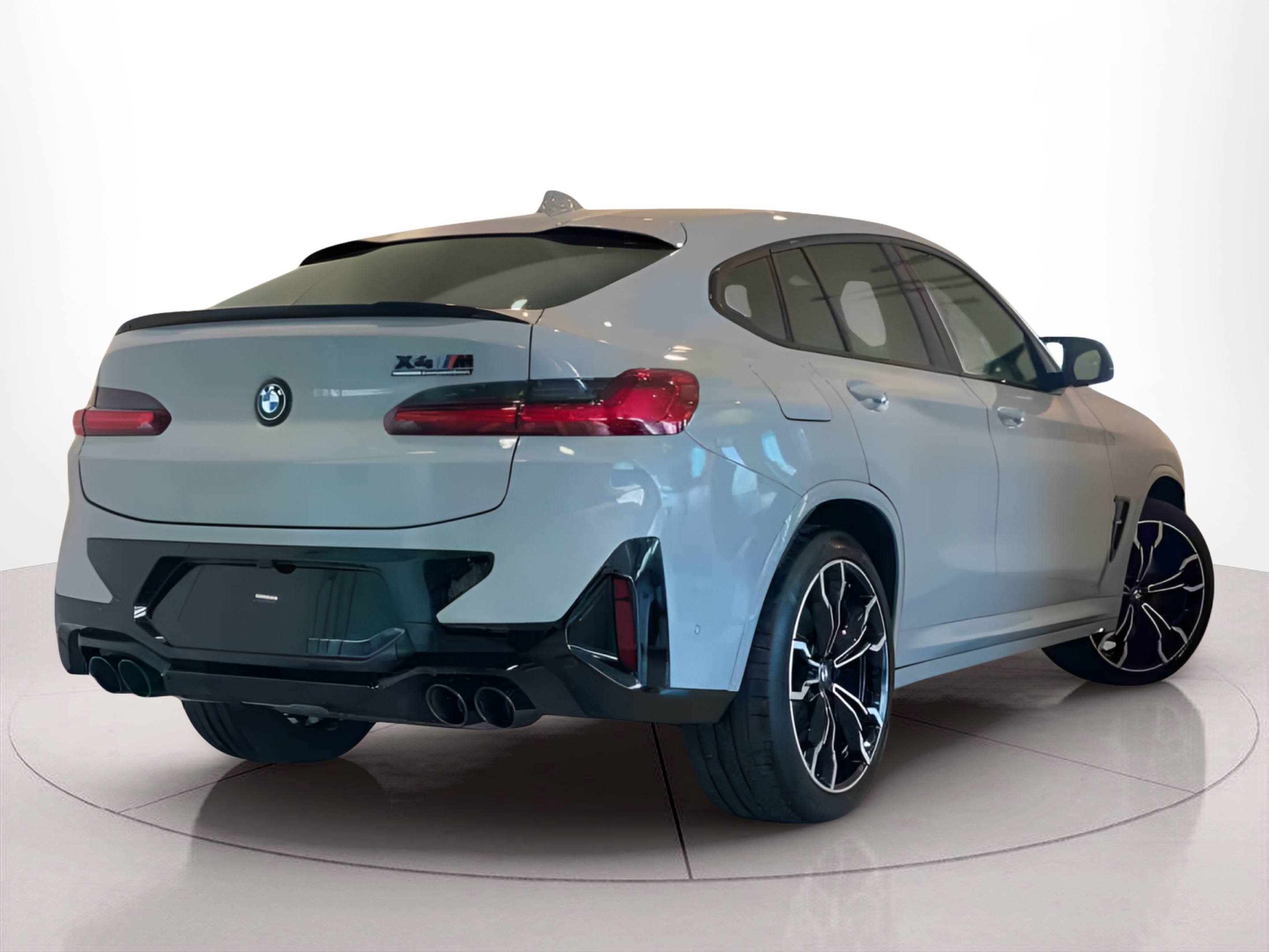 Fotos de BMW M X4 M color Gris. Año 2022. 353KW(480CV). Gasolina. En concesionario Santogal Praça de Espanha - Lisboa de Lisboa