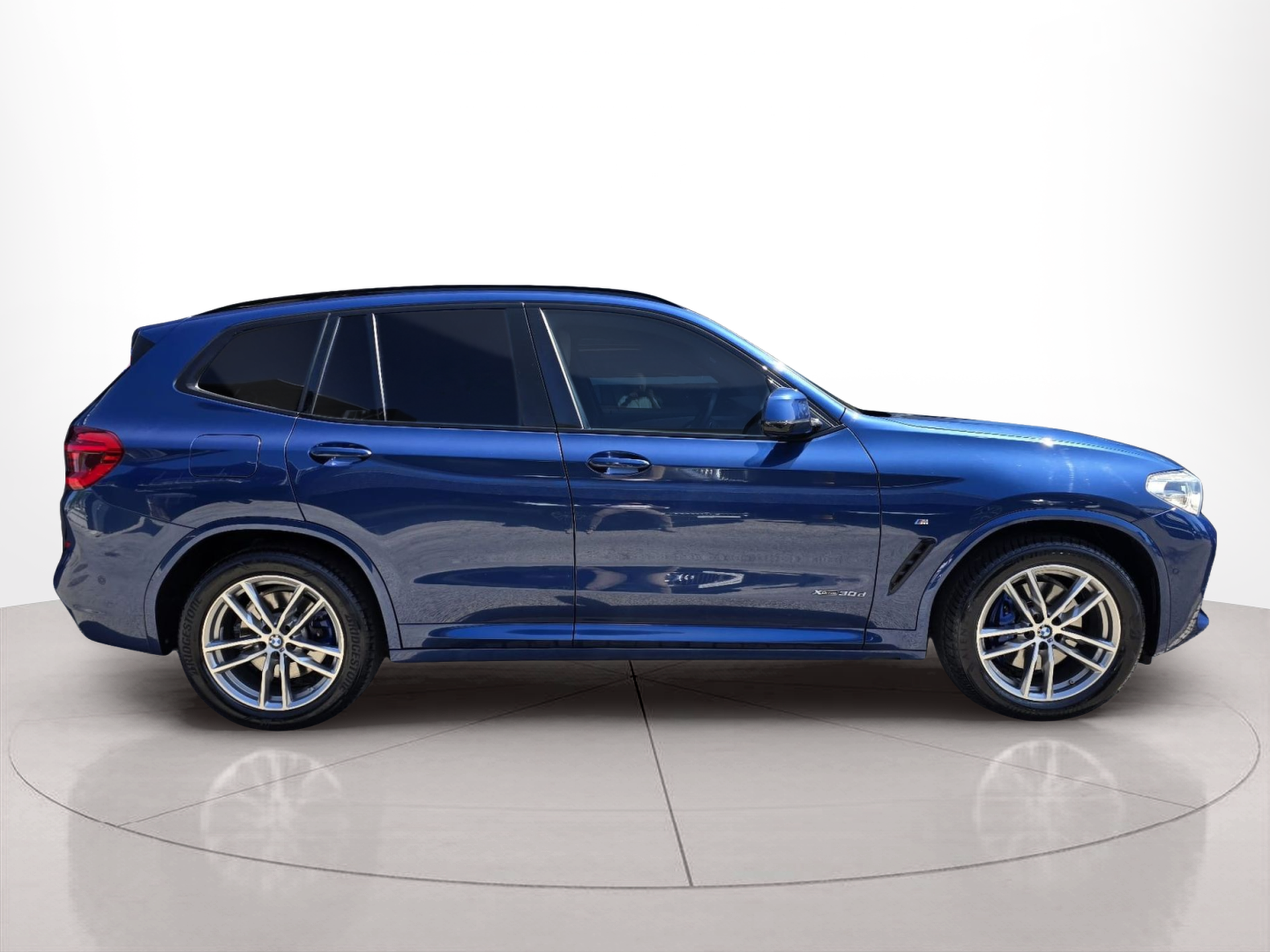 Fotos de BMW X3 xDrive30d color Azul. Año 2018. 195KW(265CV). Diesel. En concesionario Santogal Oeiras de Oeiras
