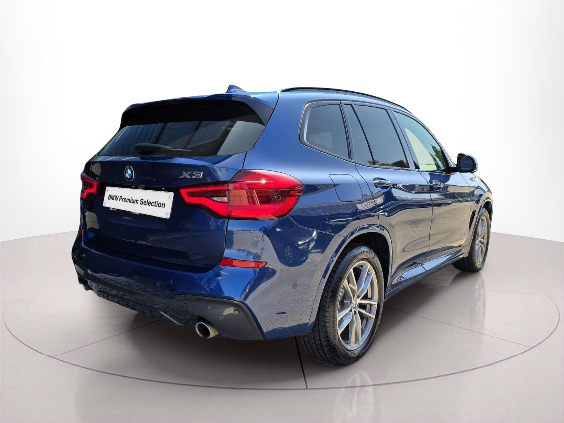 BMW X3 xDrive30d color Azul. Año 2018. 195KW(265CV). Diesel. En concesionario Santogal Oeiras de Oeiras