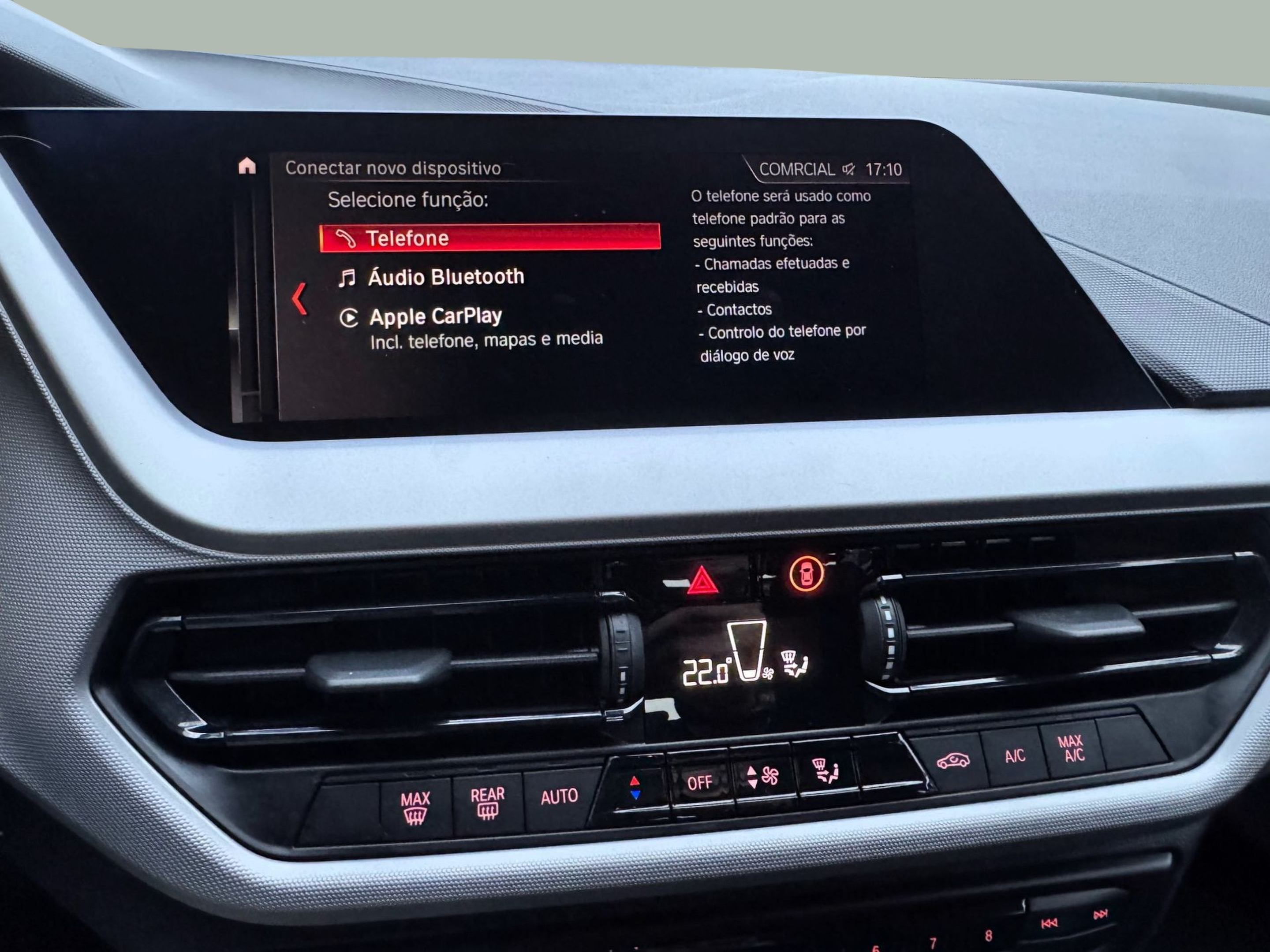 BMW Série 1 116d color Negro. Año 2020. 85KW(116CV). Diesel. En concesionario Santogal Oeiras de Oeiras