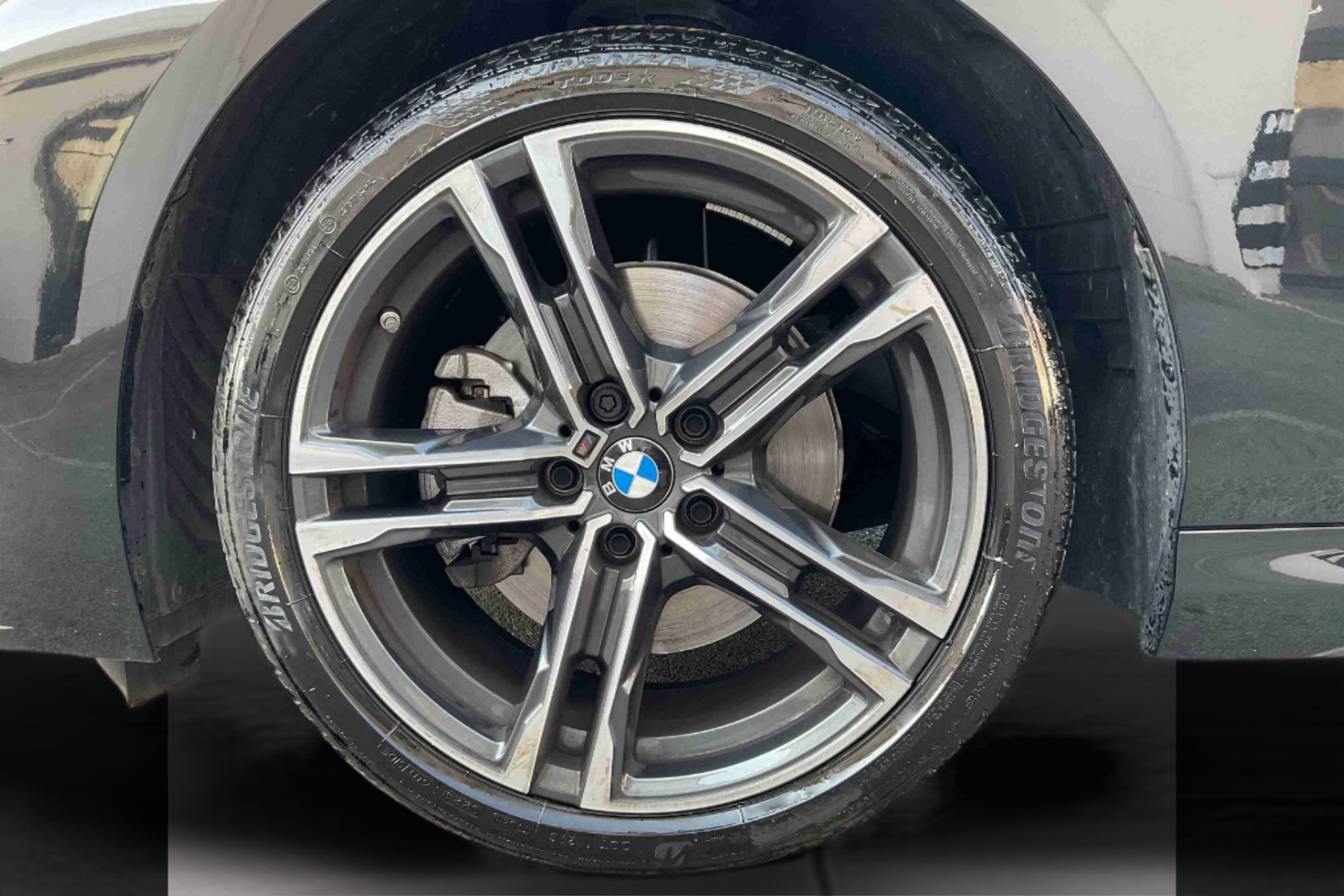 BMW Série 2 216d Gran Coupe color Negro. Año 2024. 85KW(116CV). Diesel. En concesionario Santogal Setúbal de Setúbal