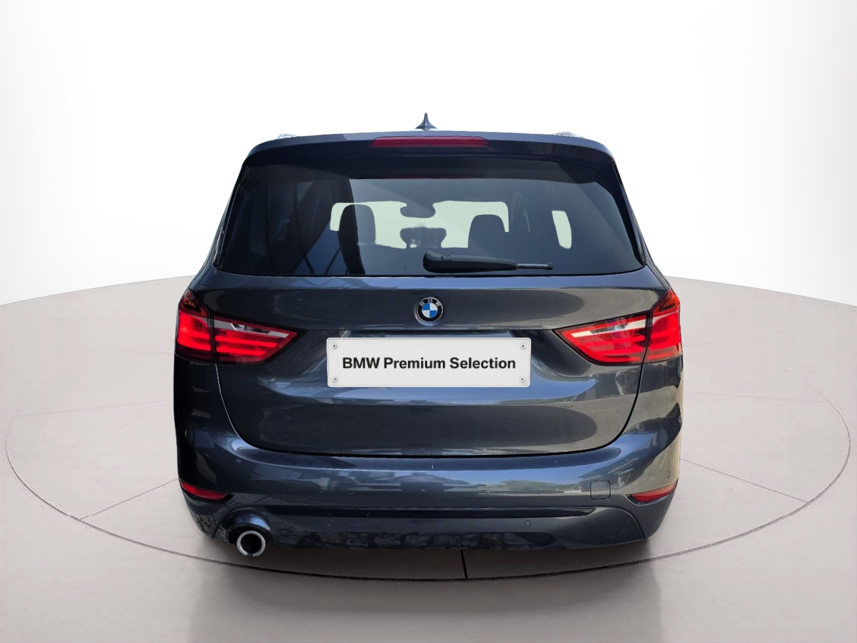 BMW Série 2 216d Gran Tourer color Gris. Año 2020. 85KW(116CV). Diesel. En concesionario Santogal Oeiras de Oeiras