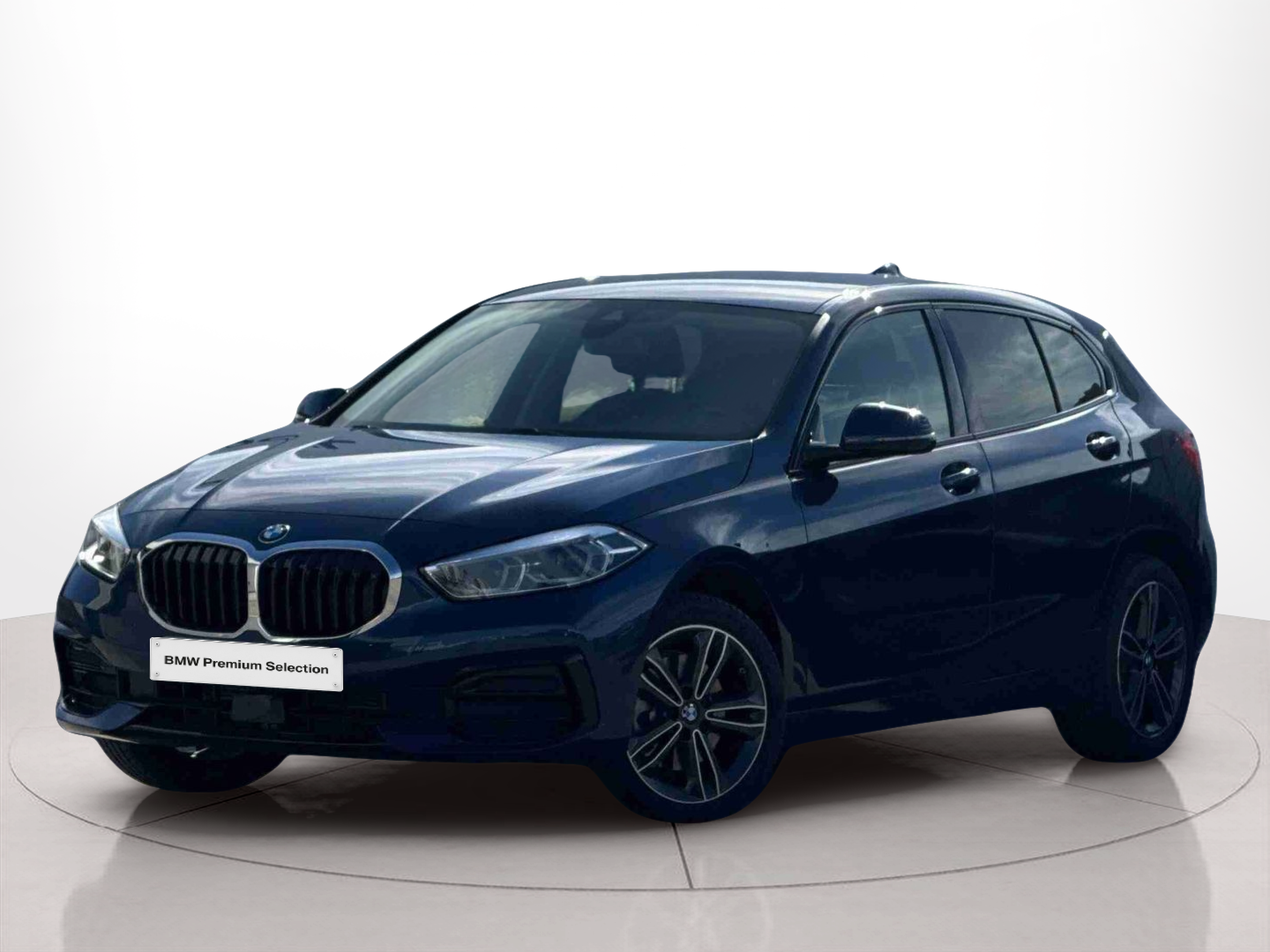 Fotos de BMW Série 1 116d color Azul. Año 2024. 85KW(116CV). Diesel. En concesionario Santogal Praça de Espanha - Lisboa de Lisboa