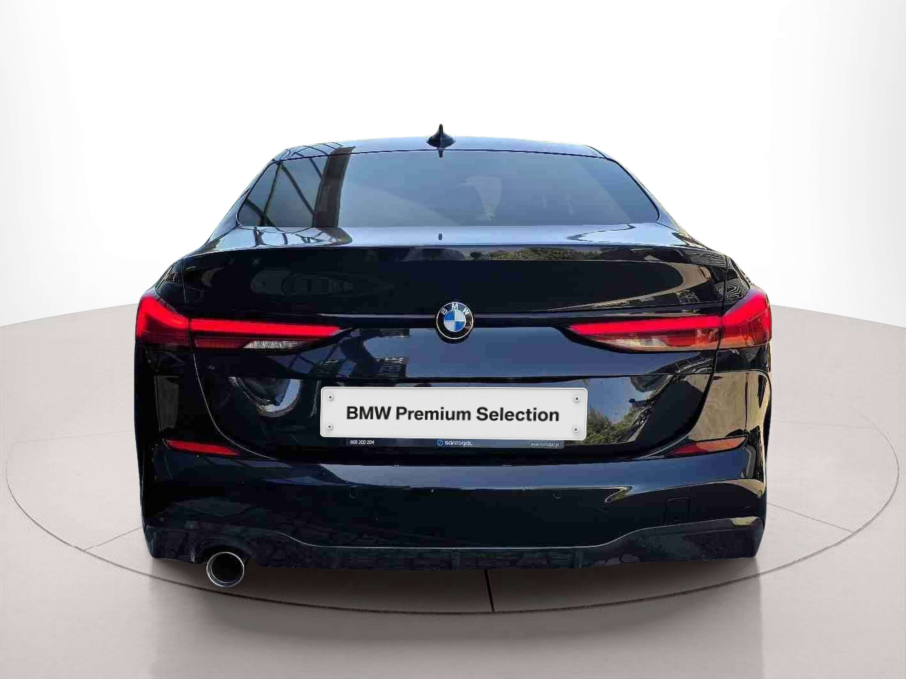 Fotos de BMW Série 2 216d Gran Coupe color Negro. Año 2024. 85KW(116CV). Diesel. En concesionario Santogal Oeiras de Oeiras