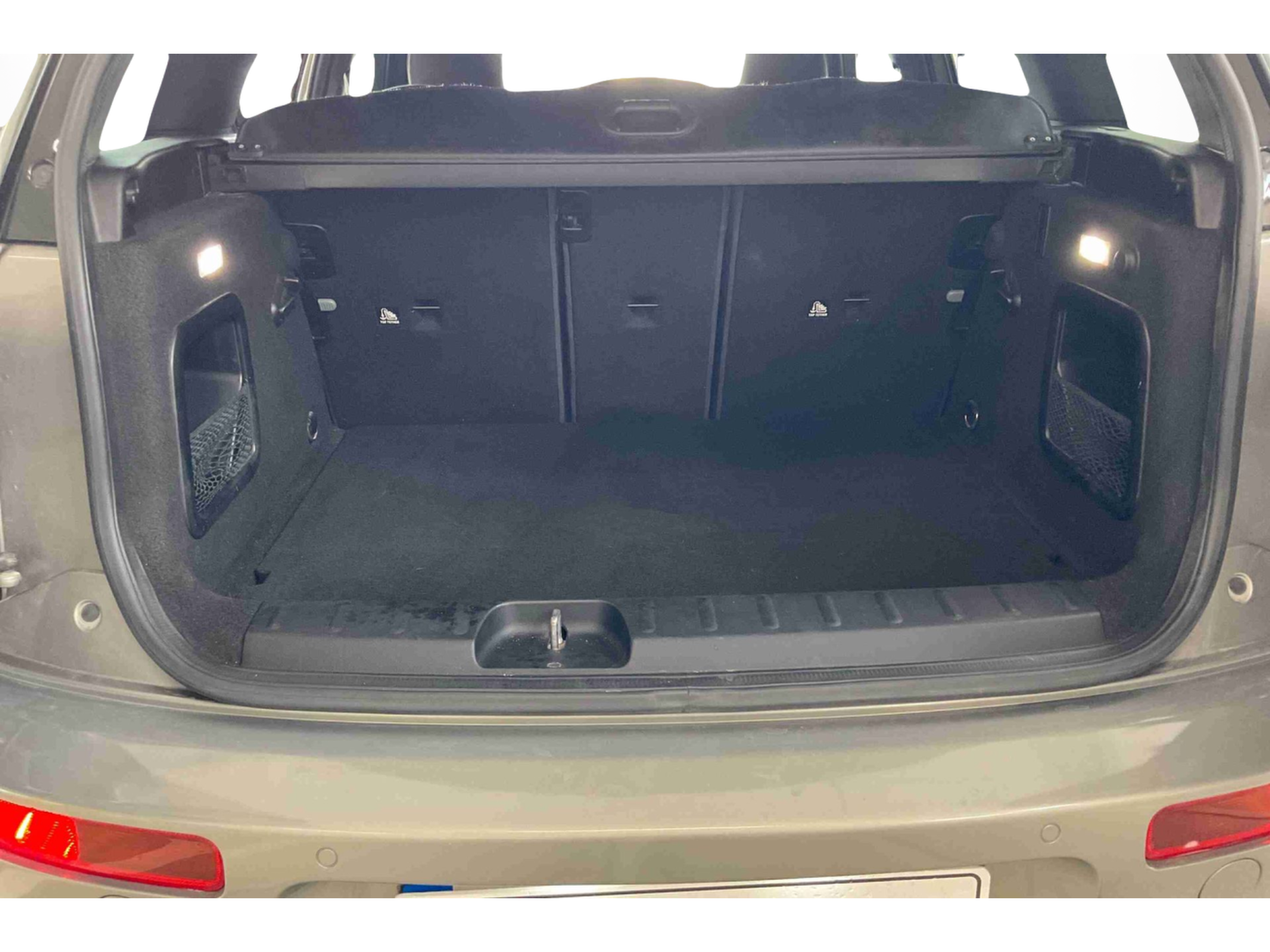 fotoG 10 del MINI MINI Clubman One D 85 kW (116 CV) 116cv Diesel de 2019 em Oeiras
