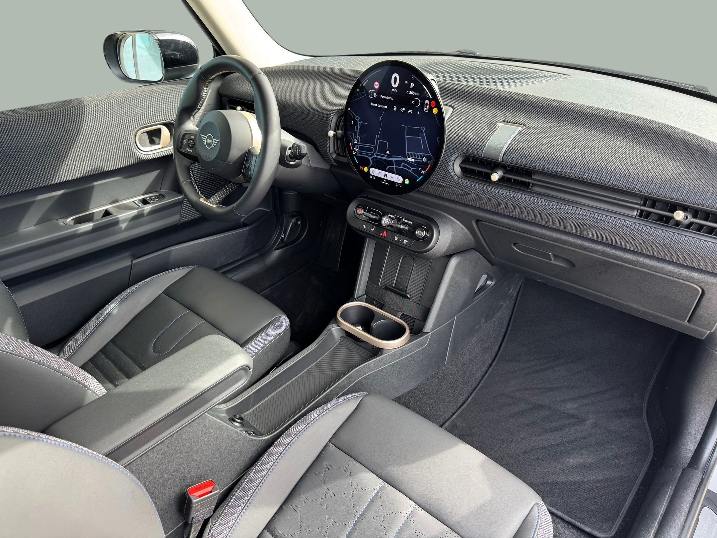 fotoG 6 del MINI MINI Cooper C 115 kW (156 CV) 156cv Gasolina de 2024 em Oeiras