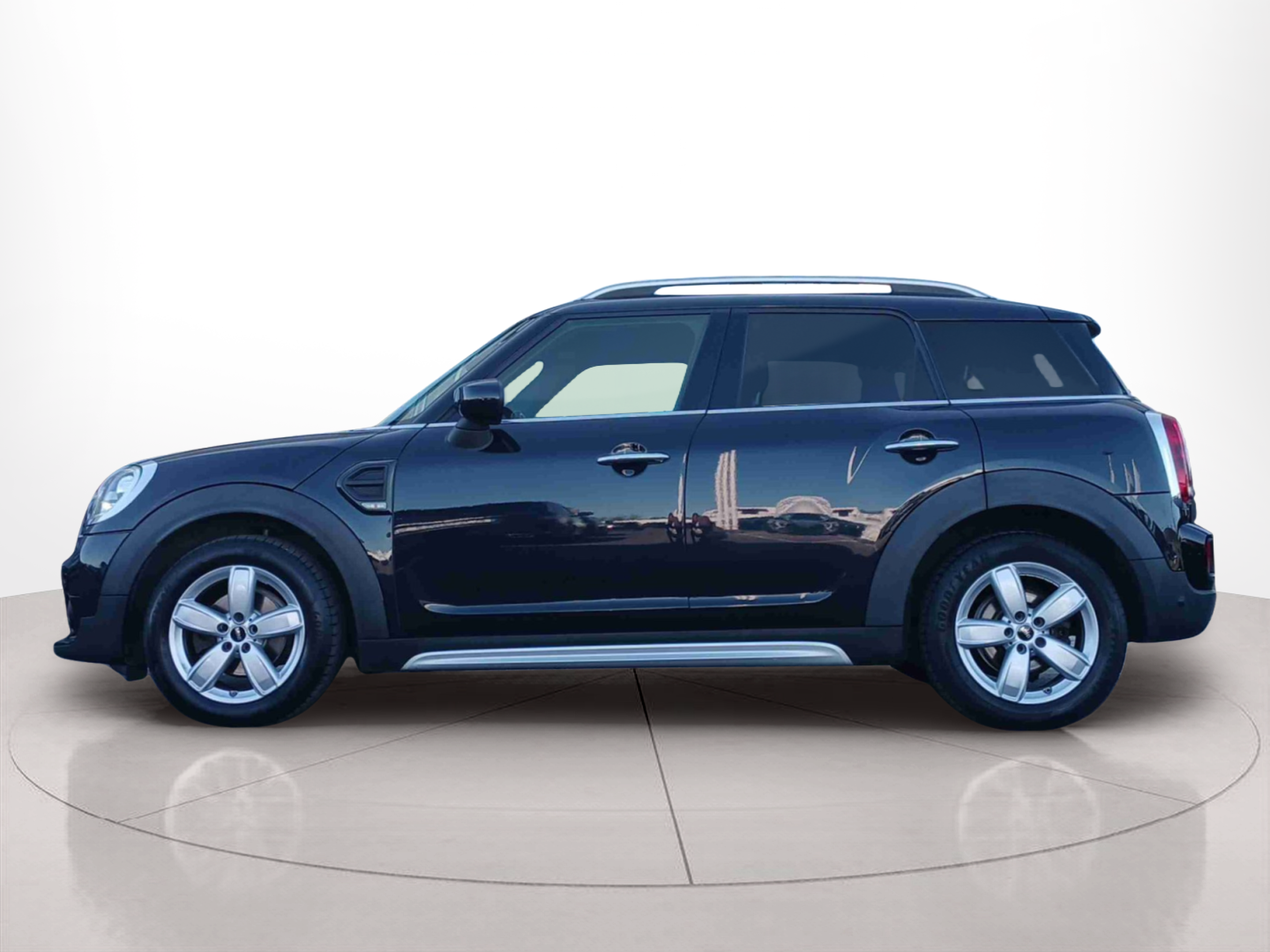 Fotos de MINI Countryman One D 85 kW (116 CV)