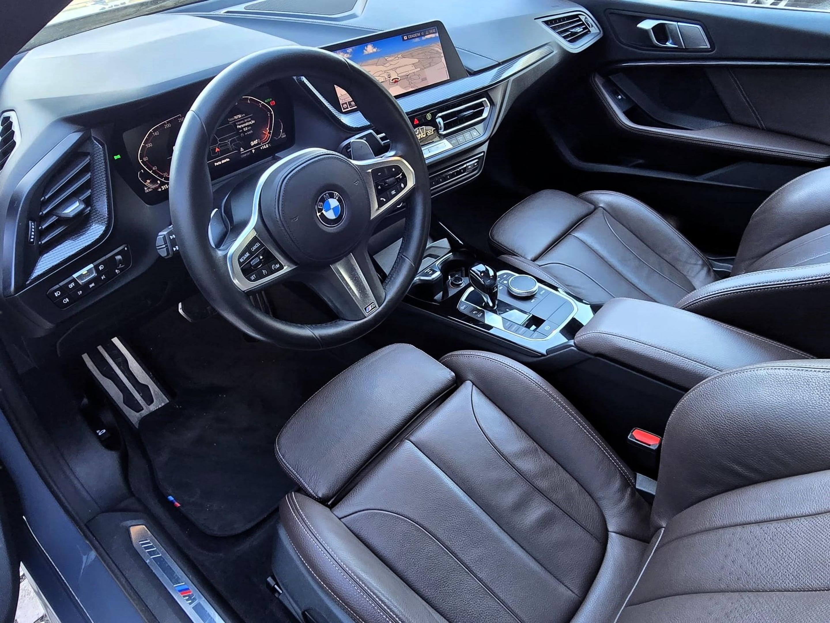 BMW Série 2 220d Gran Coupé color Gris. Año 2020. 140KW(190CV). Diesel. En concesionario Santogal Oeiras de Oeiras