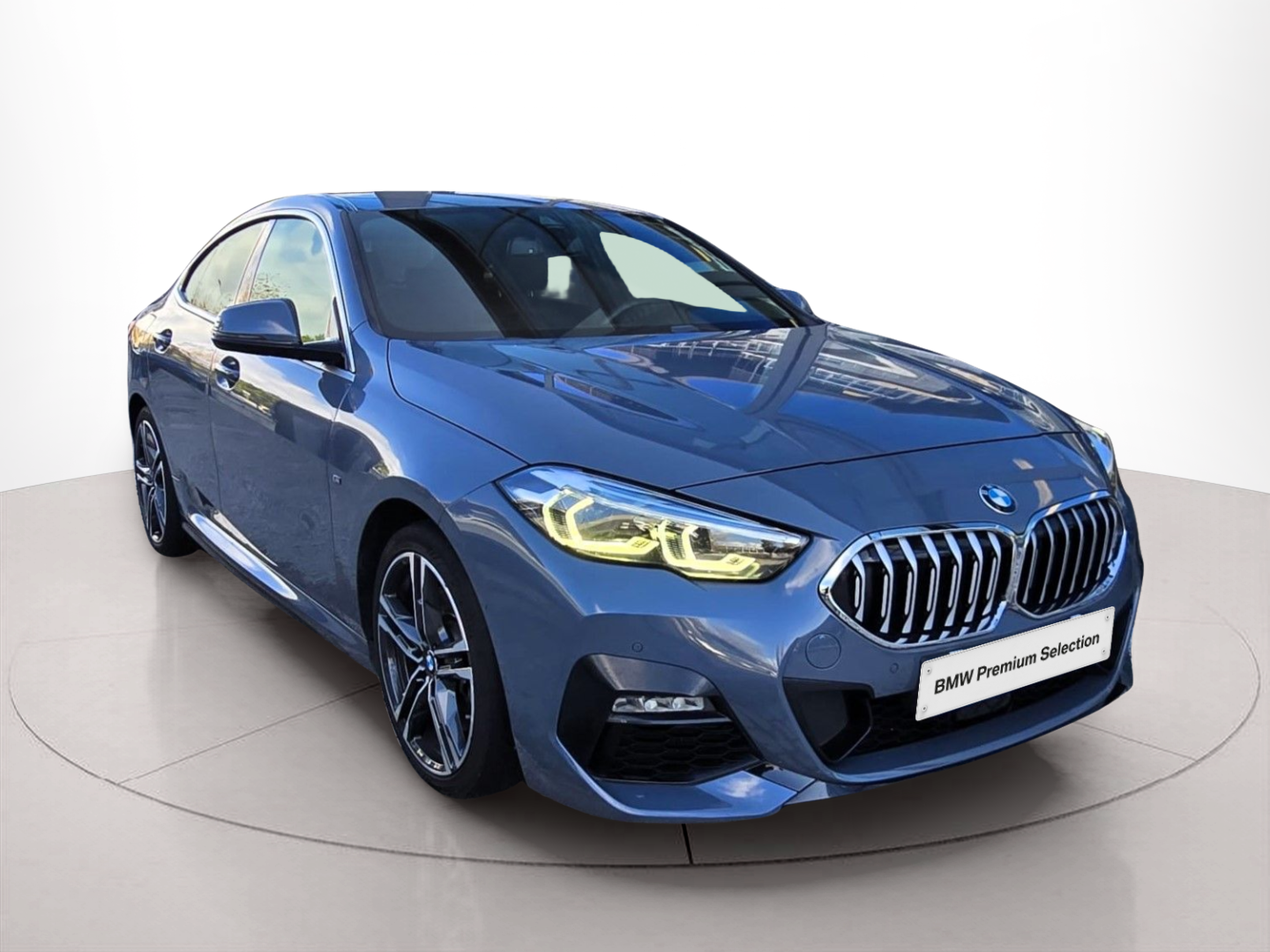 BMW Série 2 220d Gran Coupé color Gris. Año 2020. 140KW(190CV). Diesel. En concesionario Santogal Oeiras de Oeiras