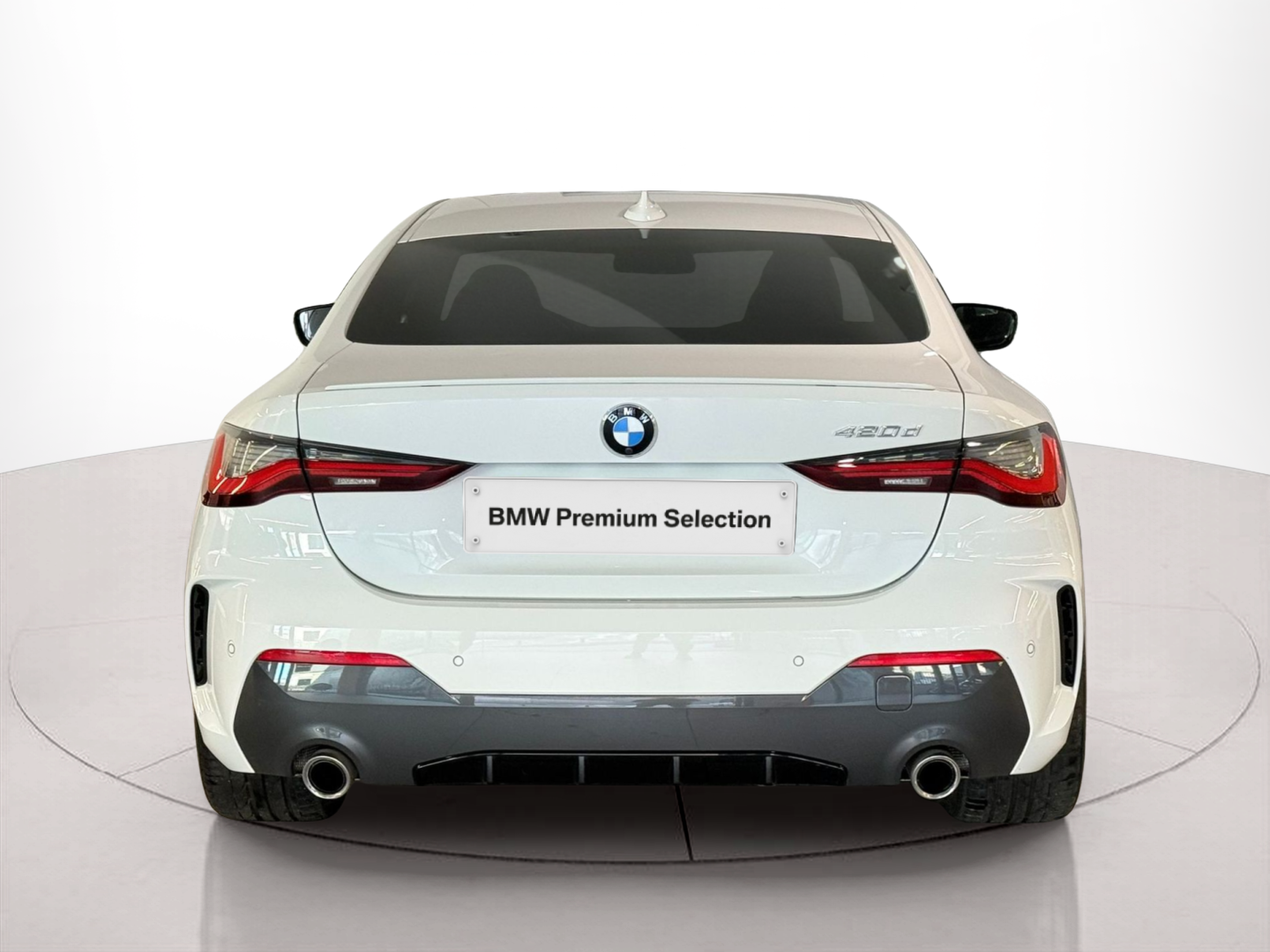 BMW Série 4 420d Coupe color Blanco. Año 2021. 140KW(190CV). Diesel. En concesionario Santogal Carnaxide de Oeiras