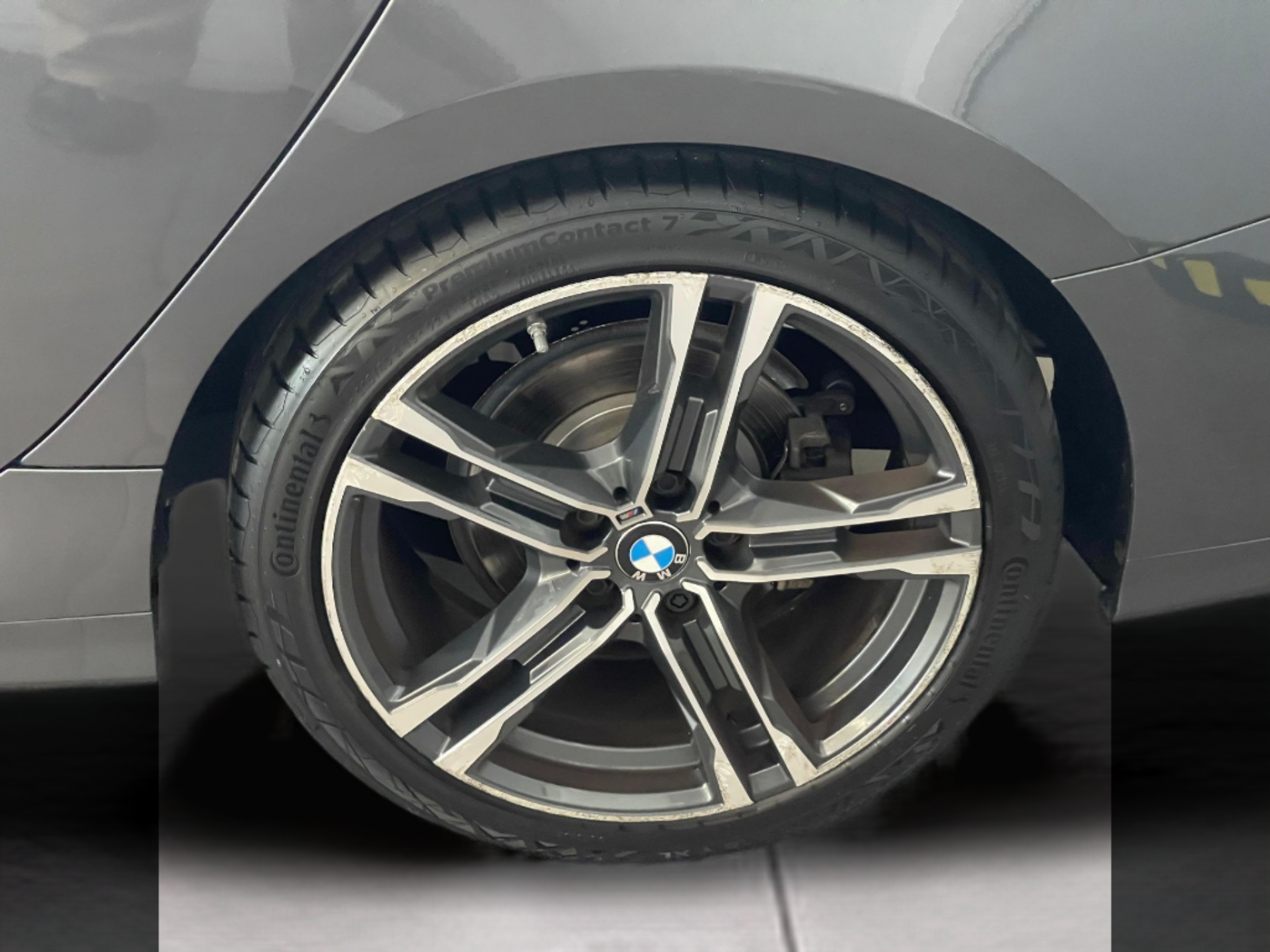 BMW Série 2 216d Gran Coupe color Gris. Año 2021. 85KW(116CV). Diesel. En concesionario Santogal Carnaxide de Oeiras