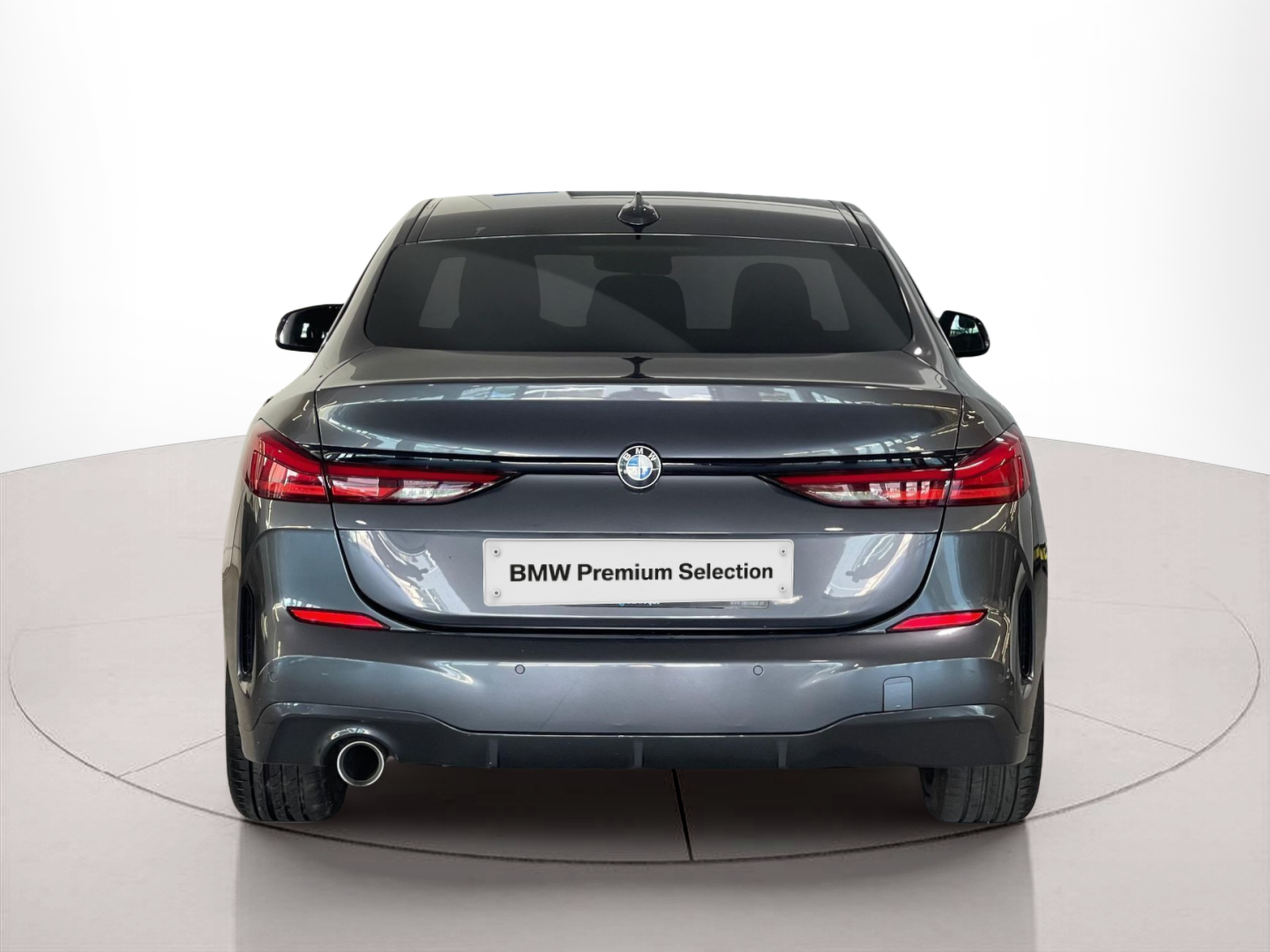 BMW Série 2 216d Gran Coupe color Gris. Año 2021. 85KW(116CV). Diesel. En concesionario Santogal Carnaxide de Oeiras