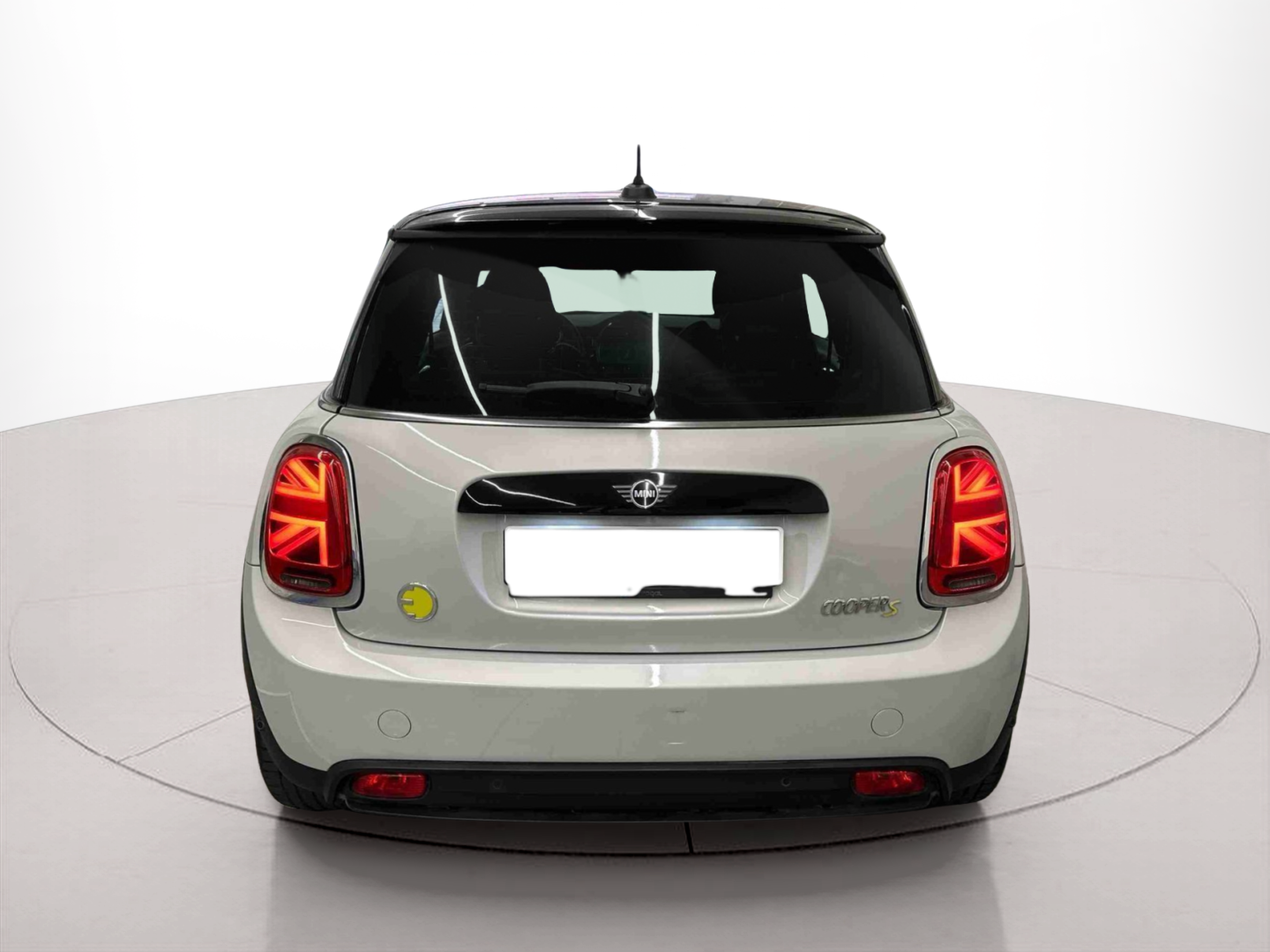 fotoG 4 del MINI MINI 3 Portas Cooper S E 135 kW (184 CV) 184cv Elétrico de 2021 em Oeiras