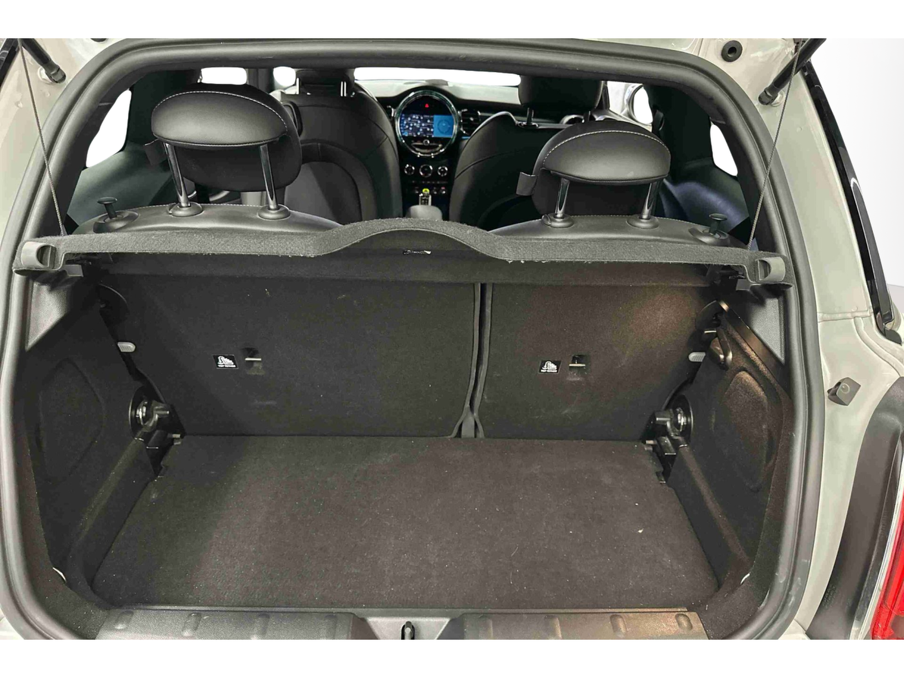 fotoG 11 del MINI MINI 3 Portas Cooper S E 135 kW (184 CV) 184cv Elétrico de 2021 em Oeiras