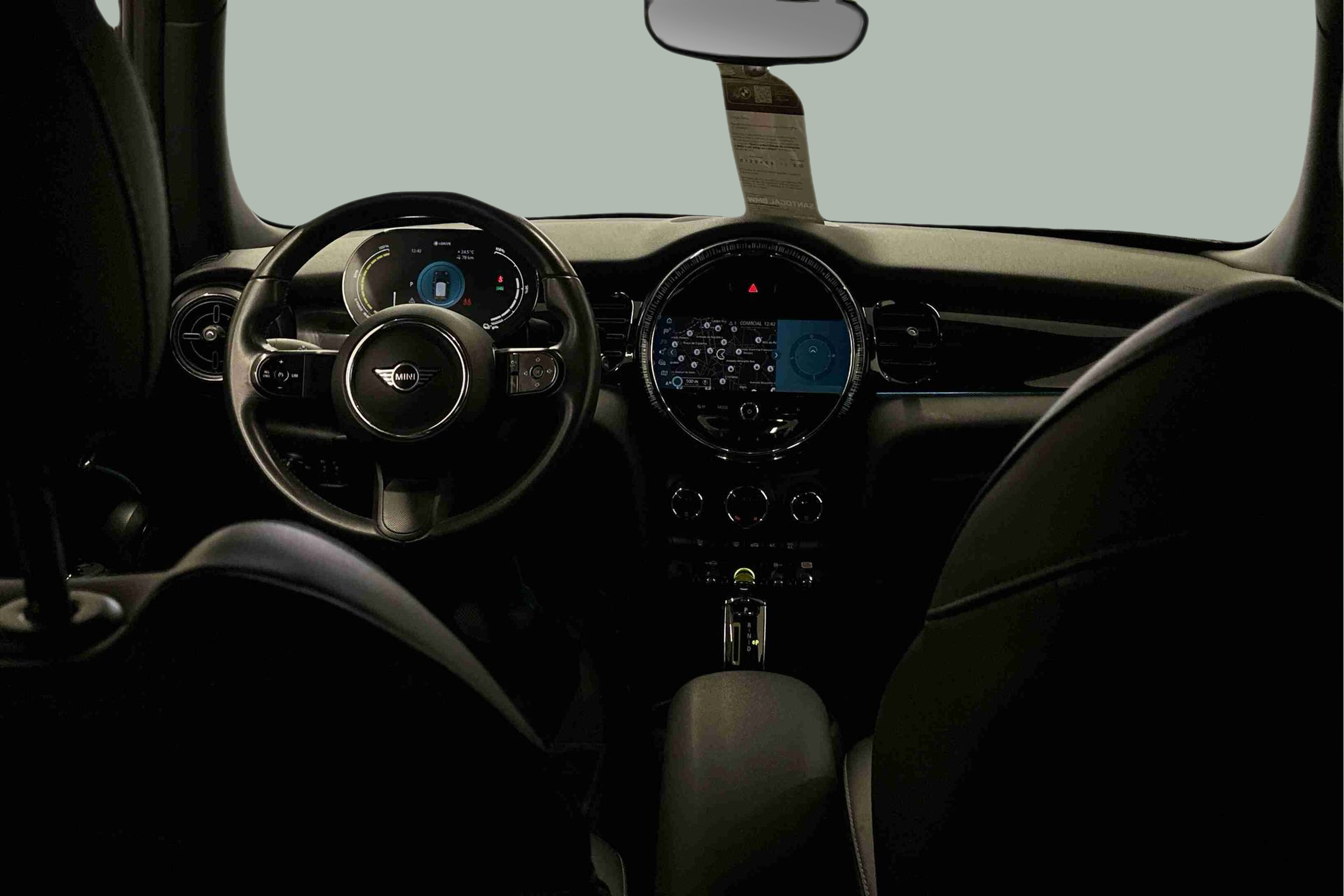 fotoG 8 del MINI MINI 3 Portas Cooper S E 135 kW (184 CV) 184cv Elétrico de 2021 em Oeiras