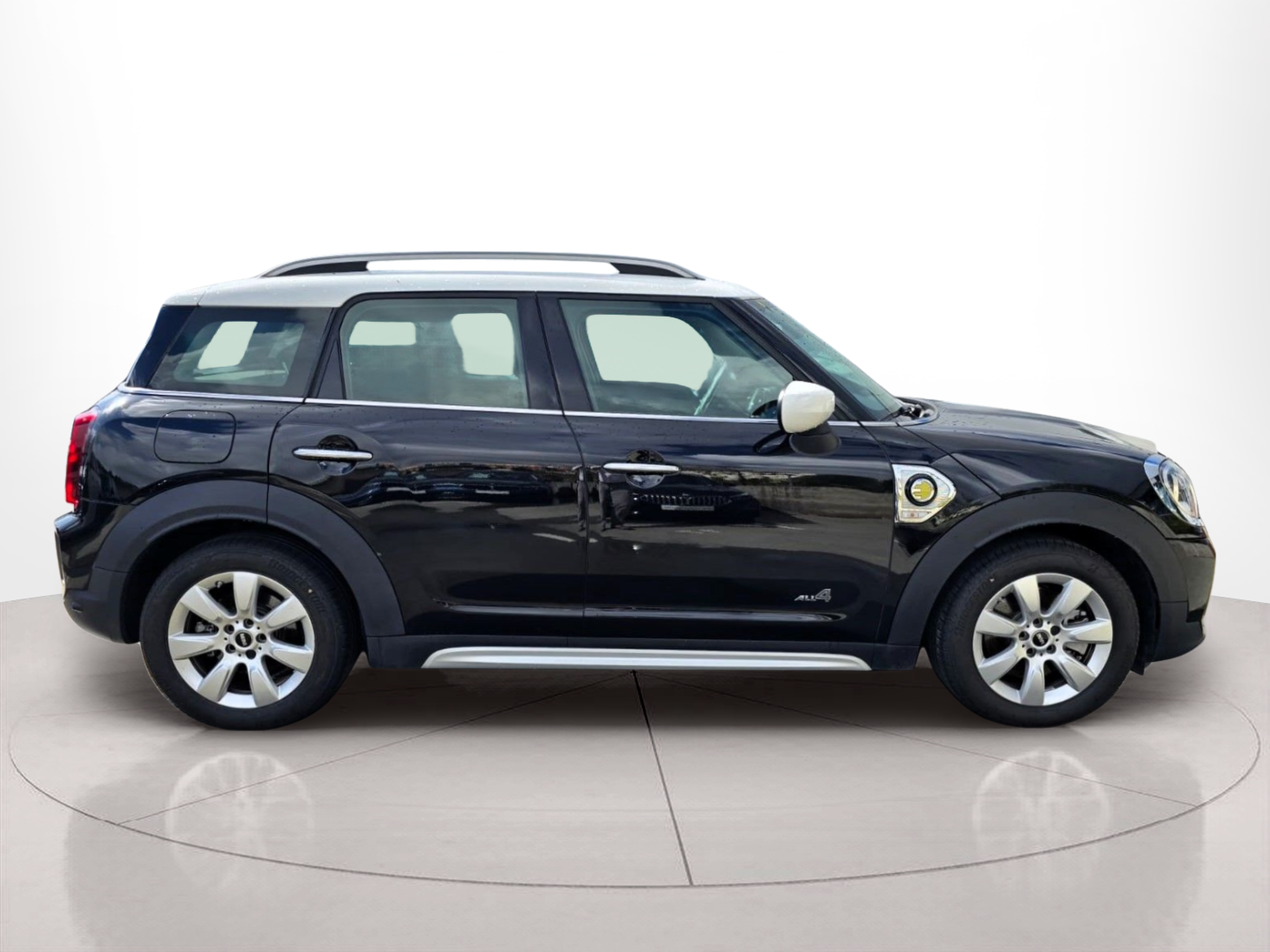 Fotos de MINI Countryman Cooper S E ALL4 162 kW (220 CV)
