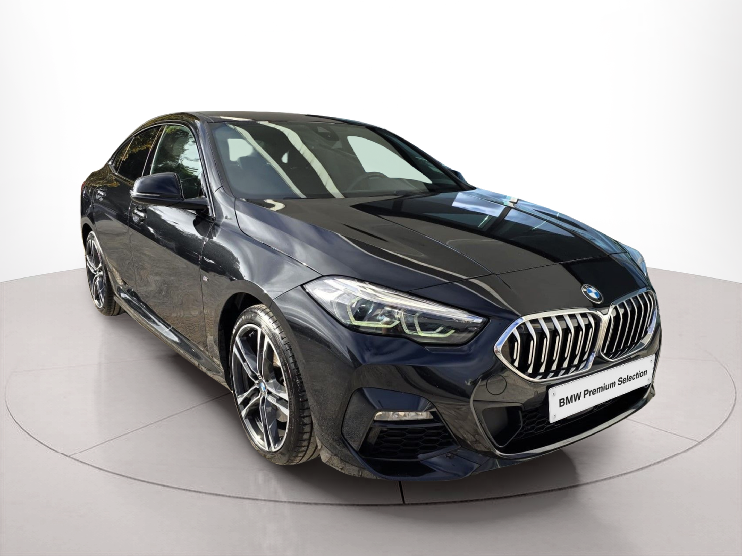 BMW Série 2 216d Gran Coupe color Negro. Año 2022. 85KW(116CV). Diesel. En concesionario Santogal Oeiras de Oeiras