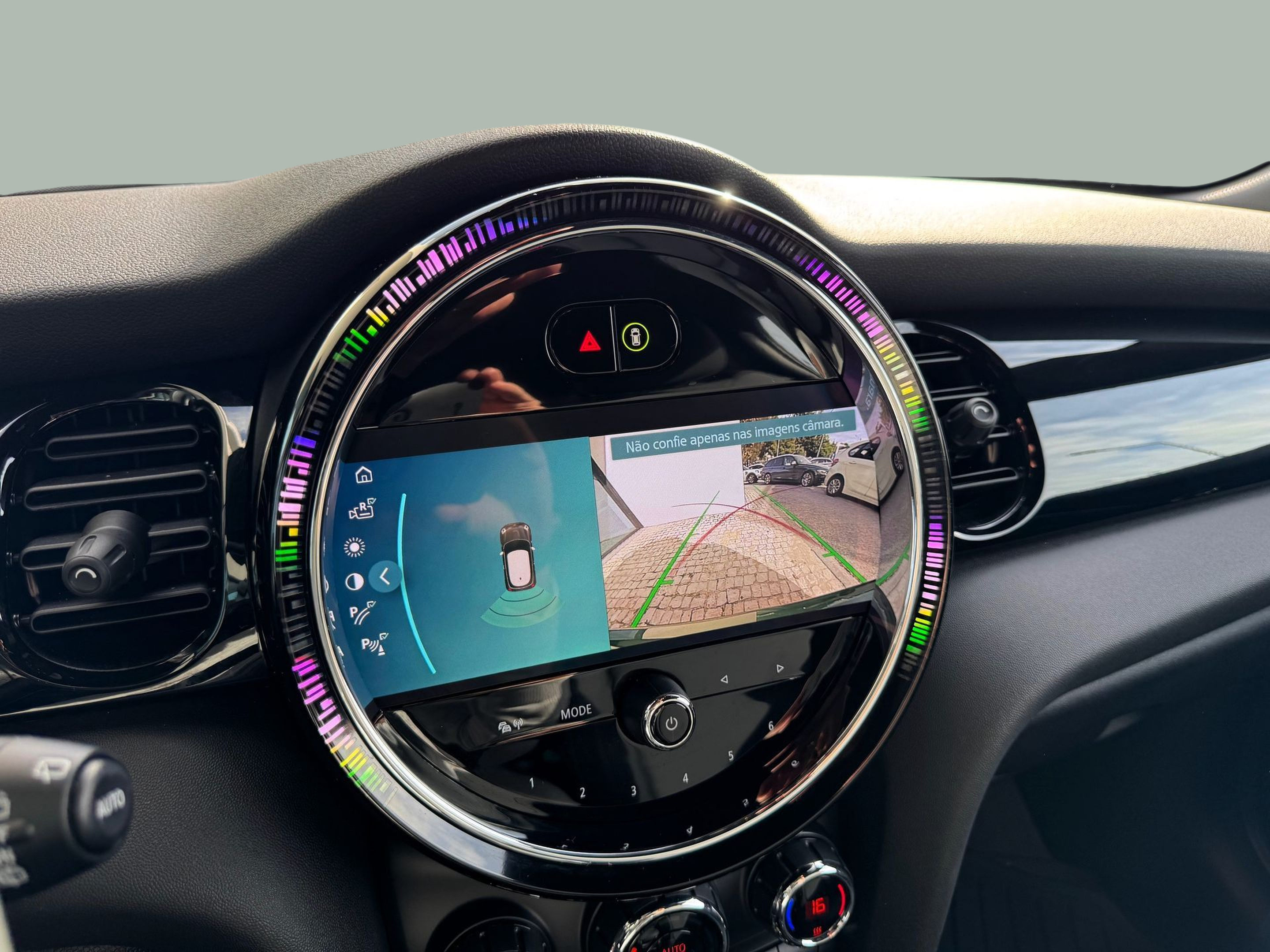 fotoG 14 del MINI MINI 3 Portas Cooper S E 135 kW (184 CV) 184cv Elétrico de 2022 em Oeiras