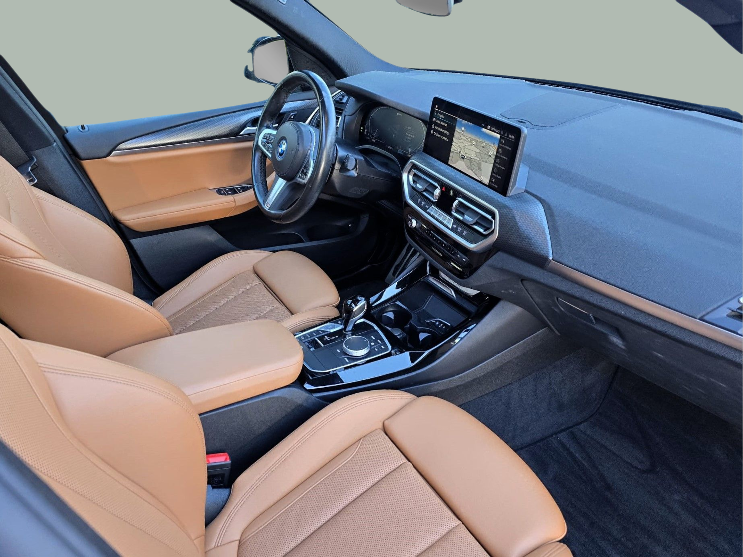 BMW X3 xDrive30e color Negro. Año 2022. 215KW(292CV). Elétrico / Gasolina Híbrido. En concesionario Santogal Oeiras de Oeiras