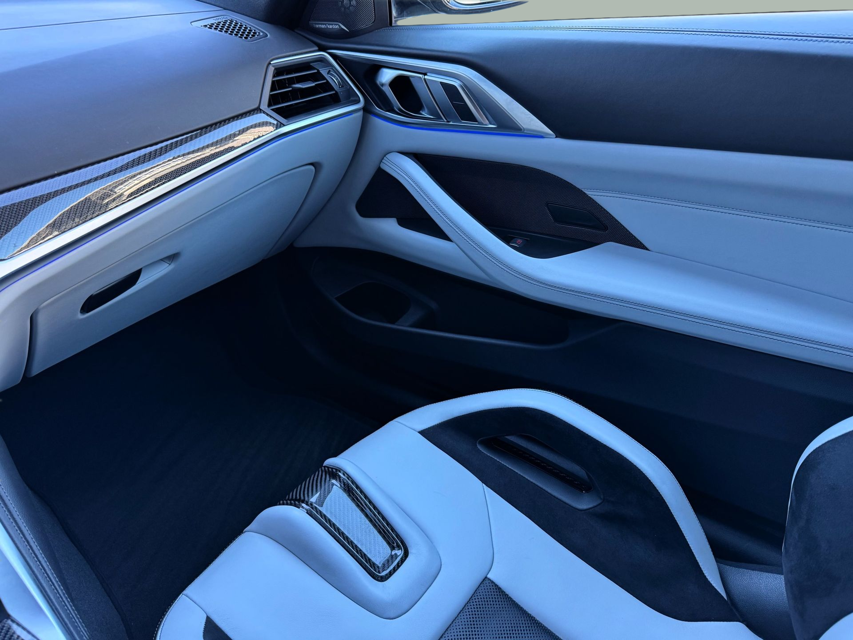 BMW M M4 Competition Coupé color Gris. Año 2022. 375KW(510CV). Gasolina. En concesionario Santogal Oeiras de Oeiras