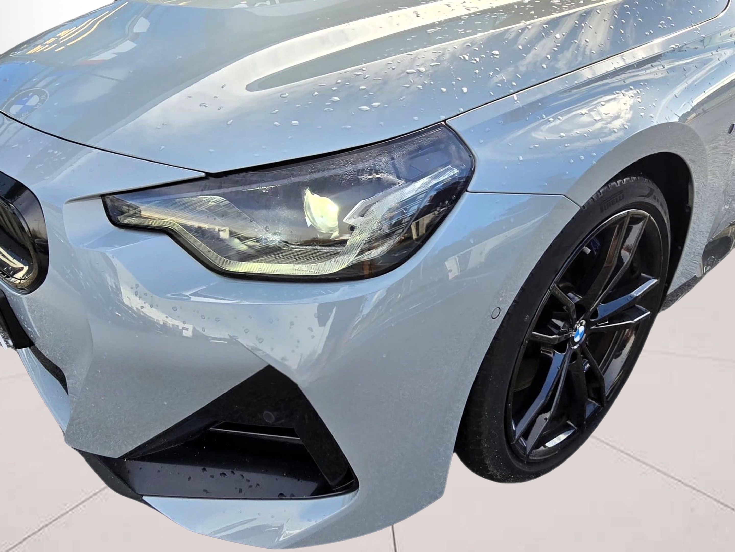 BMW Série 2 220d Coupe color Gris. Año 2022. 140KW(190CV). Diesel. En concesionario Santogal Oeiras de Oeiras