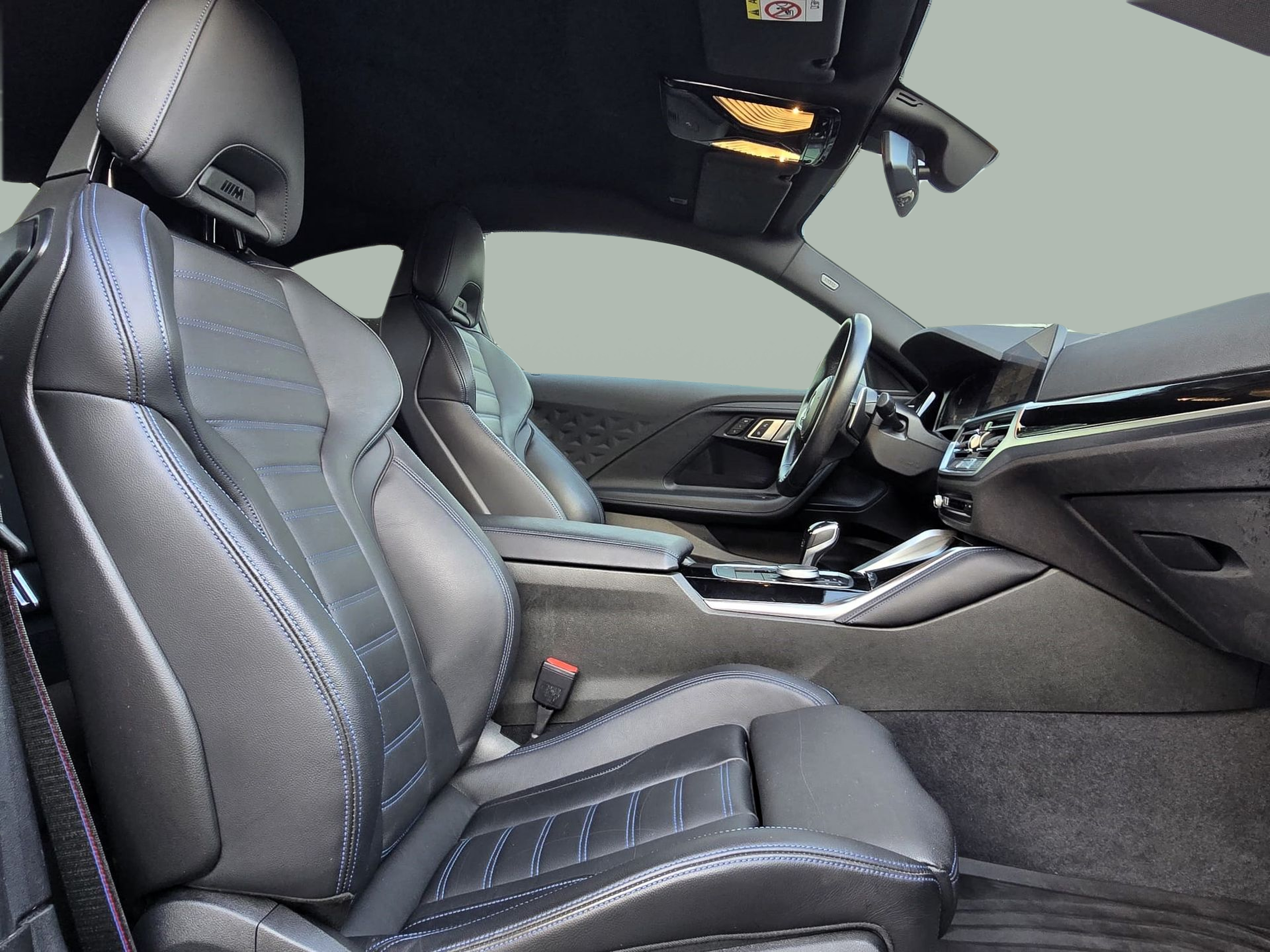 BMW Série 2 220d Coupe color Gris. Año 2022. 140KW(190CV). Diesel. En concesionario Santogal Oeiras de Oeiras