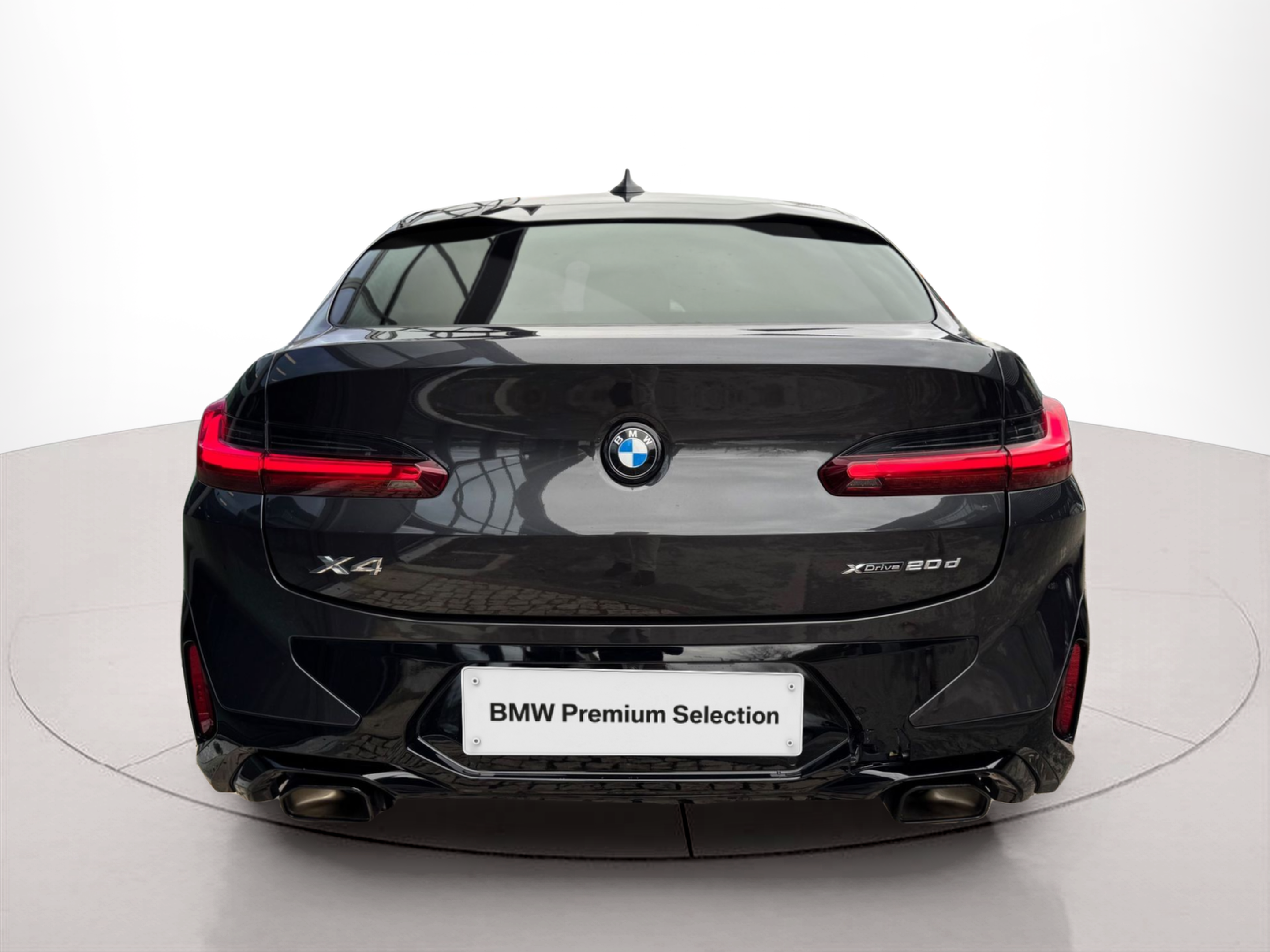 BMW X4 xDrive20d color Gris oscuro. Año 2023. 140KW(190CV). Diesel. En concesionario Santogal Oeiras de Oeiras