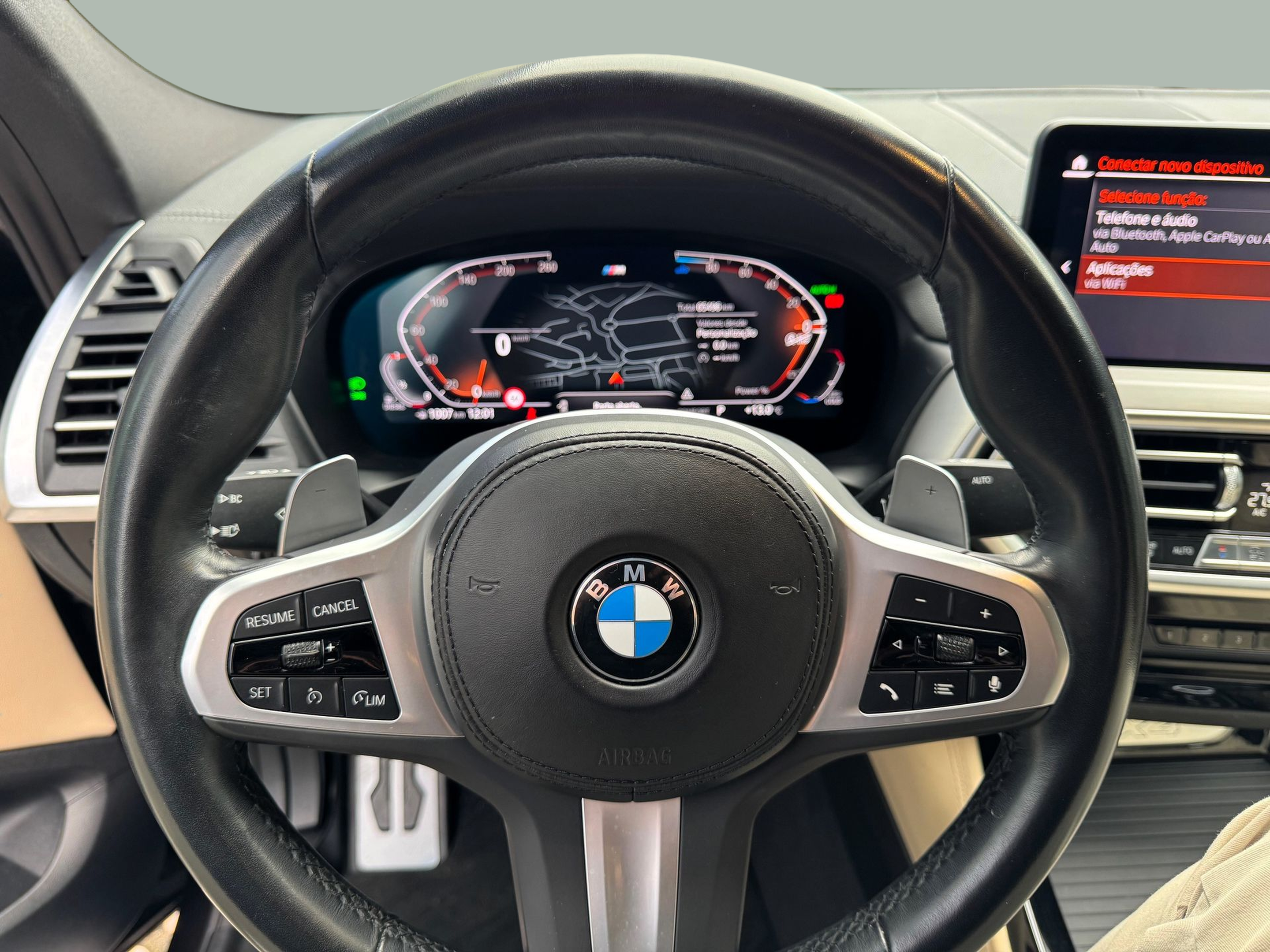 BMW X4 xDrive20d color Gris oscuro. Año 2023. 140KW(190CV). Diesel. En concesionario Santogal Oeiras de Oeiras