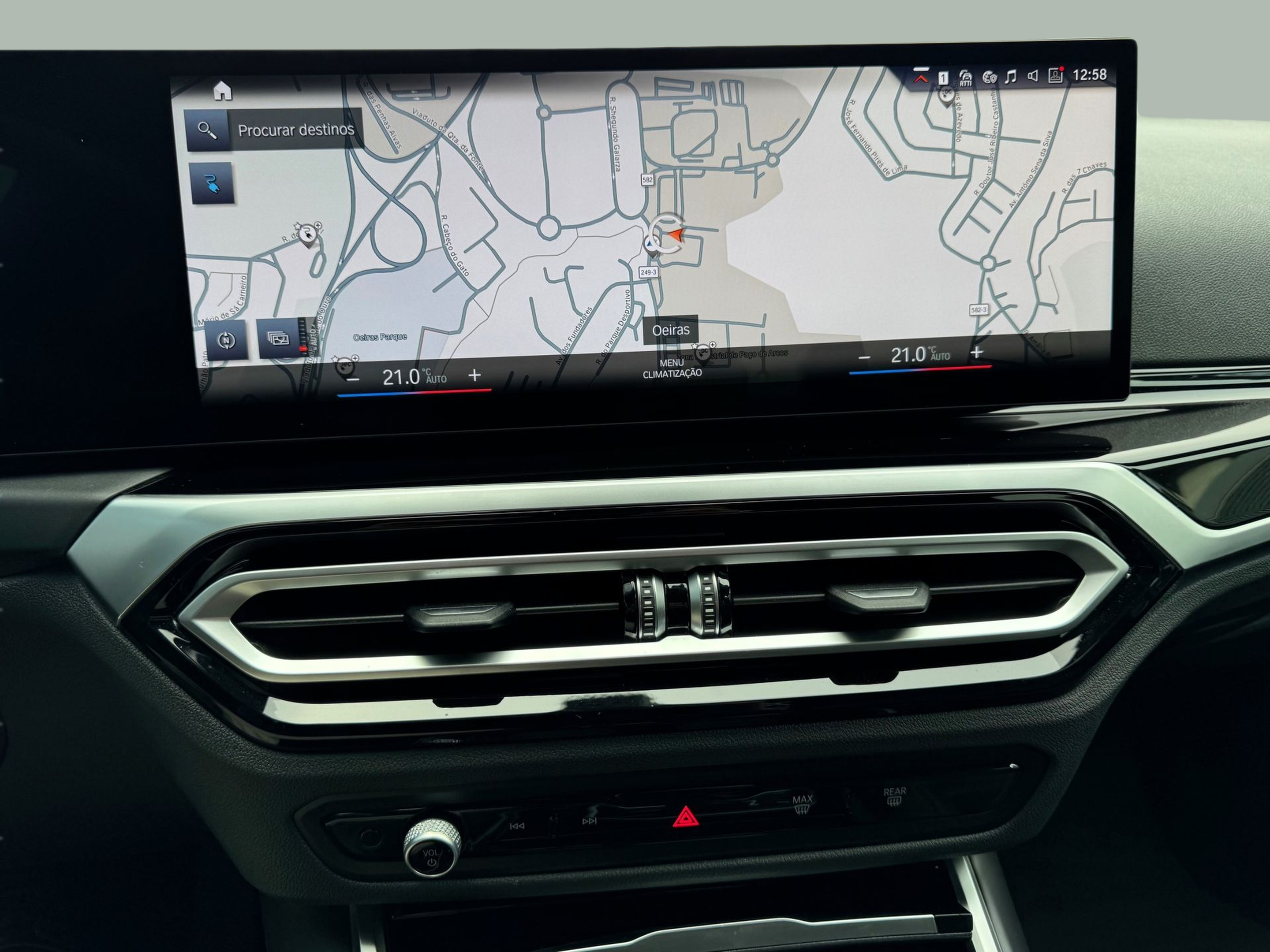 BMW i4 i4 eDrive35 color Blanco. Año 2023. 210KW(286CV). Elétrico. En concesionario Santogal Oeiras de Oeiras