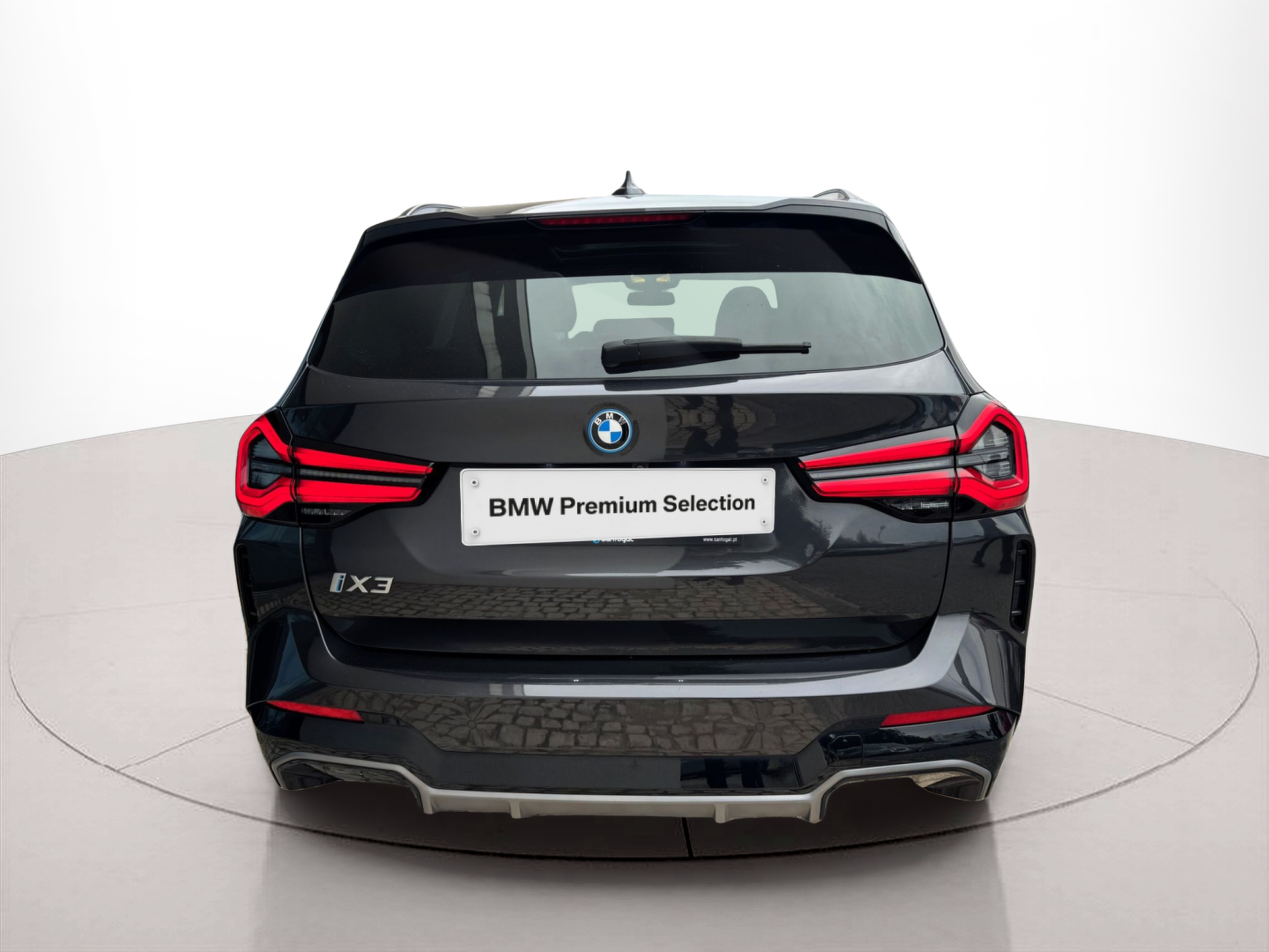 BMW iX3 iX3 80 kWh color Gris. Año 2023. 210KW(286CV). Elétrico. En concesionario Santogal Oeiras de Oeiras