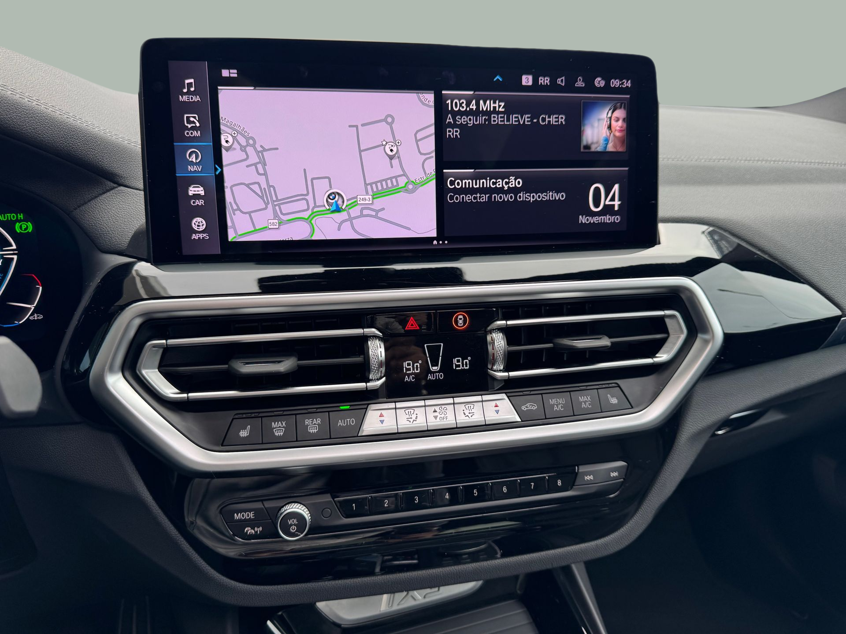 BMW iX3 iX3 80 kWh color Gris. Año 2023. 210KW(286CV). Elétrico. En concesionario Santogal Oeiras de Oeiras